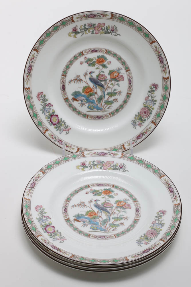 Wedgwood "Kutani Crane" Bone China Dinner/Tea Service for Four