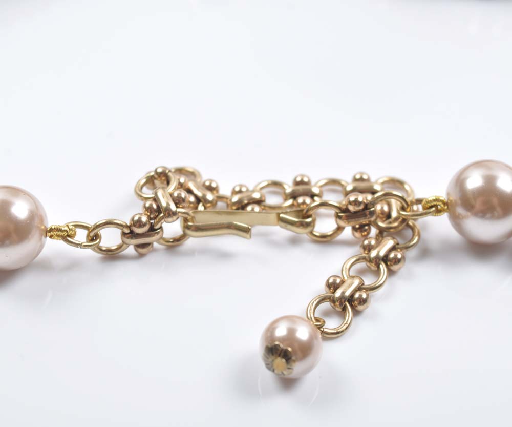 Heidi Daus Bold Costume Choker