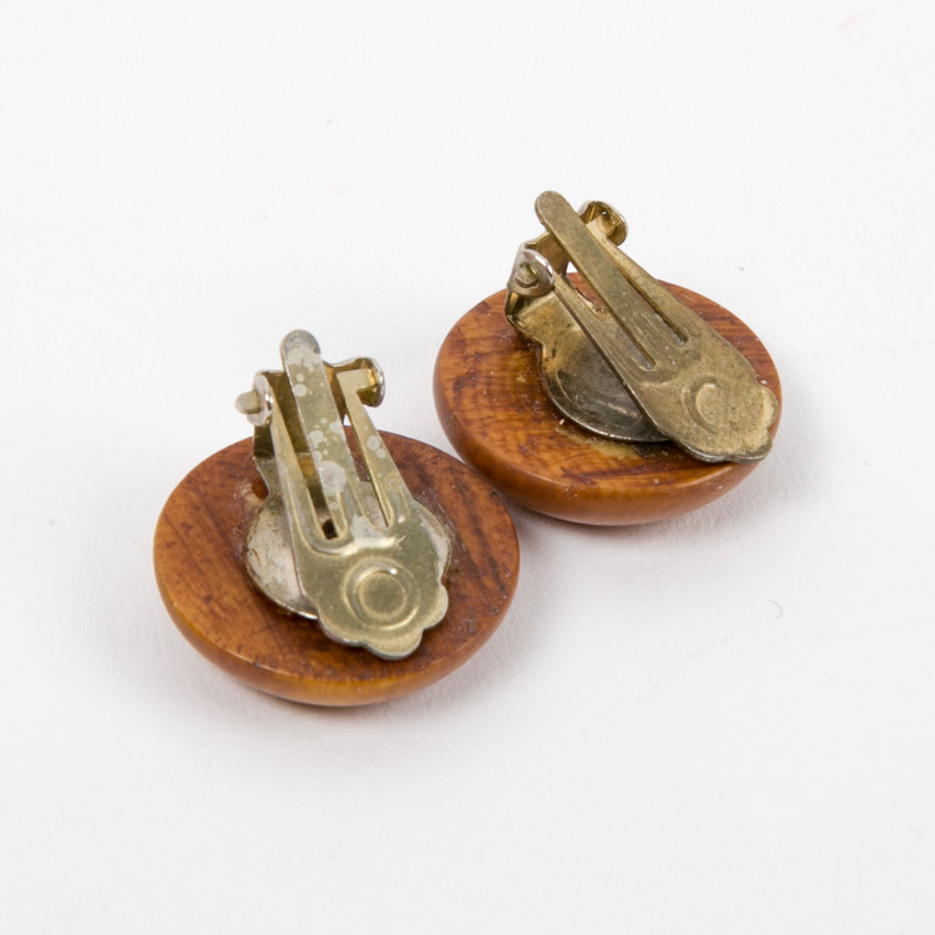 Vintage Wooden Jewelry