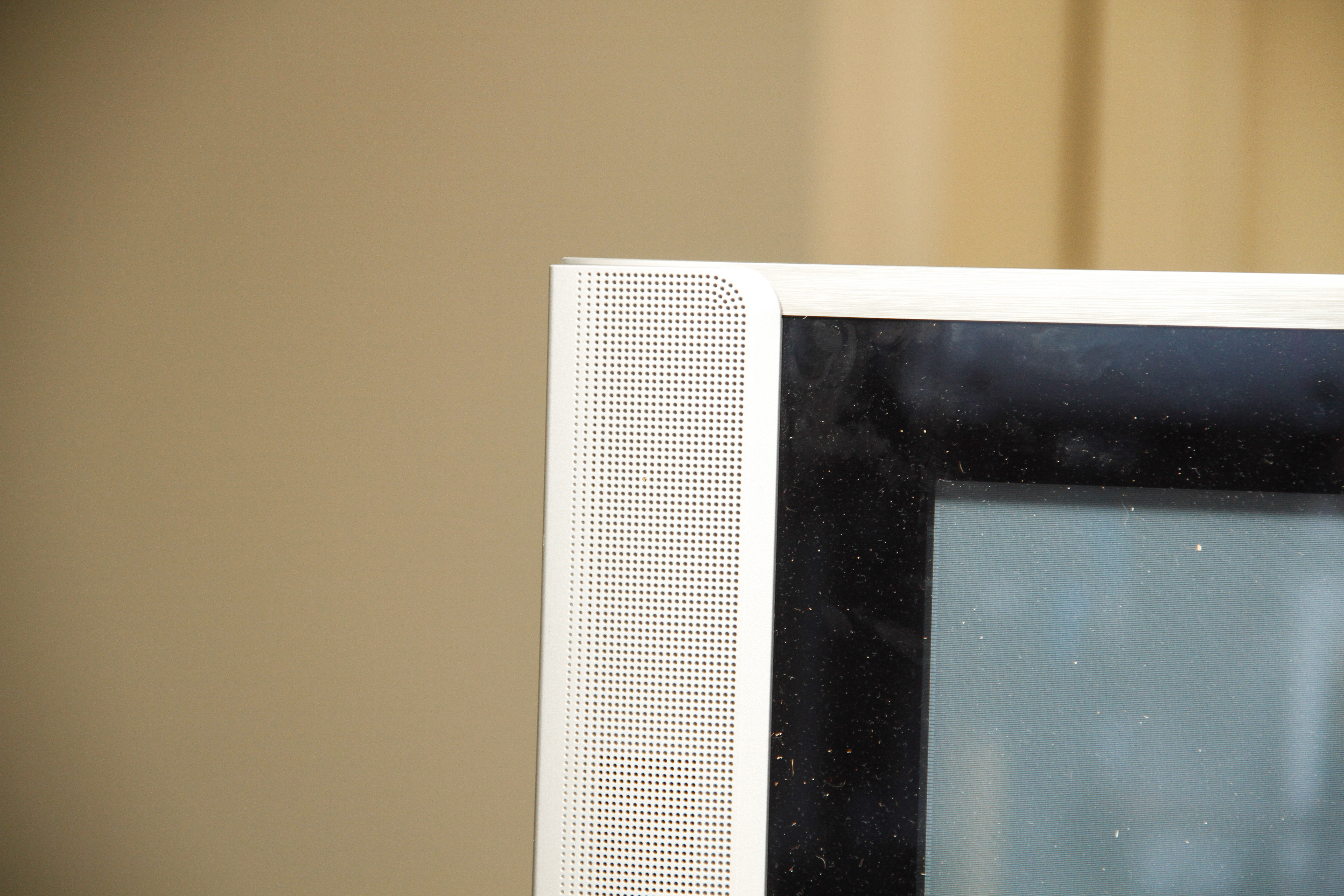 Hitachi Flat Screen Plasma Television