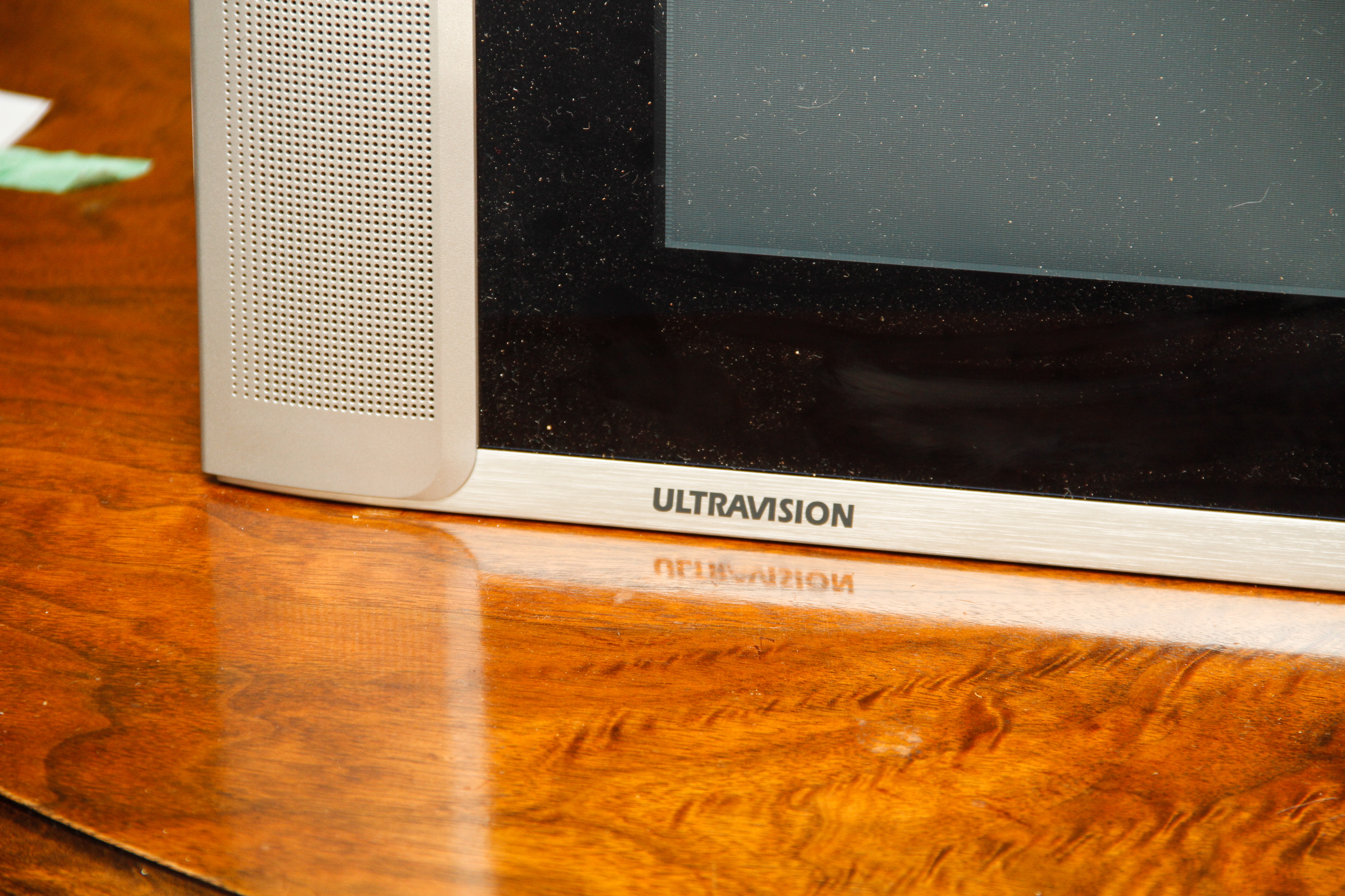 Hitachi Flat Screen Plasma Television