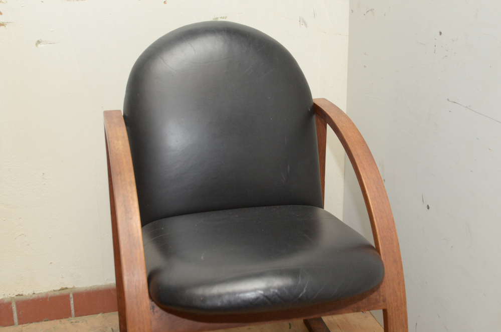 Set of 10 Peter Danko Modern "Clyde's" Chairs