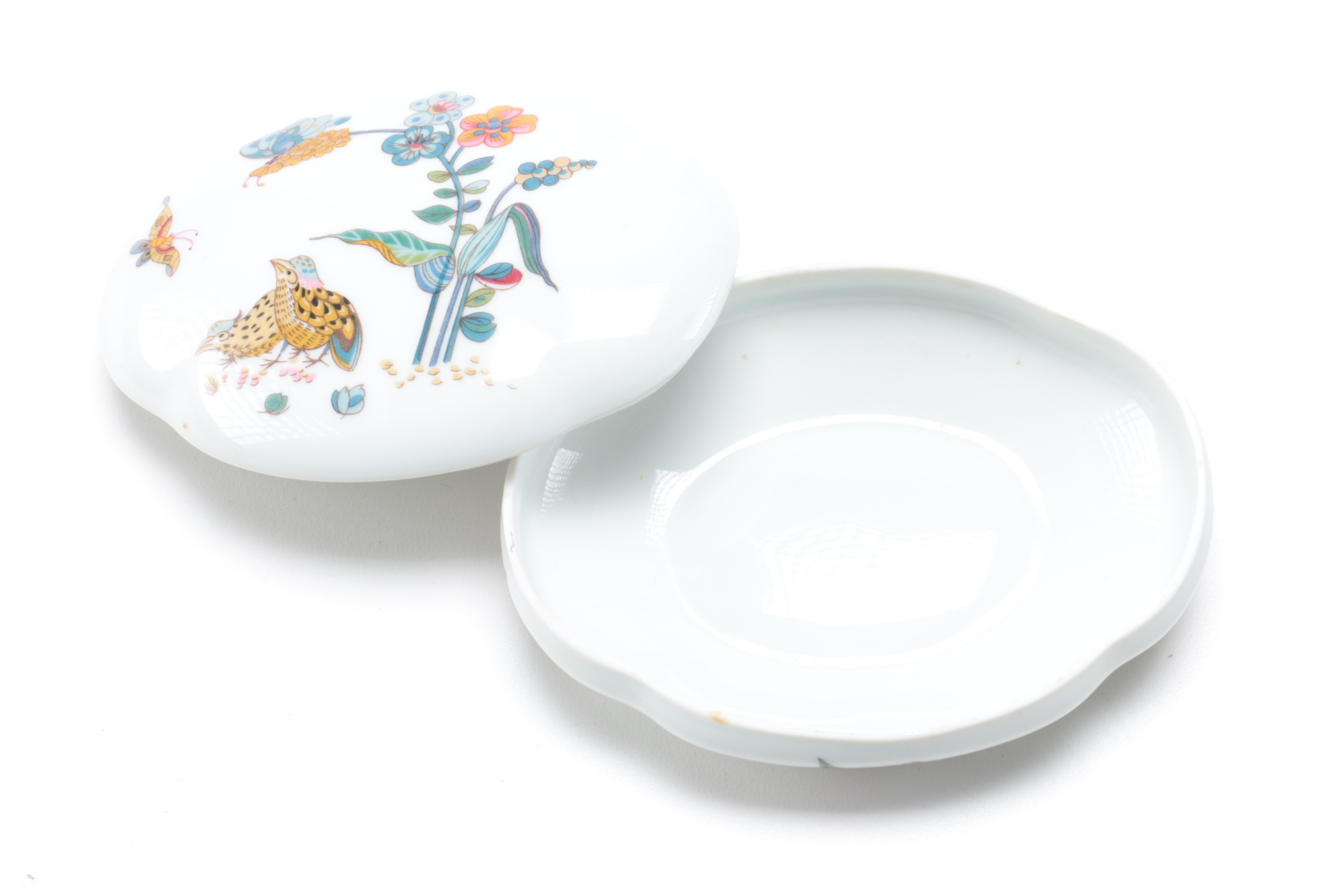 Porcelain Vase and Trinket Boxes Featuring Delft