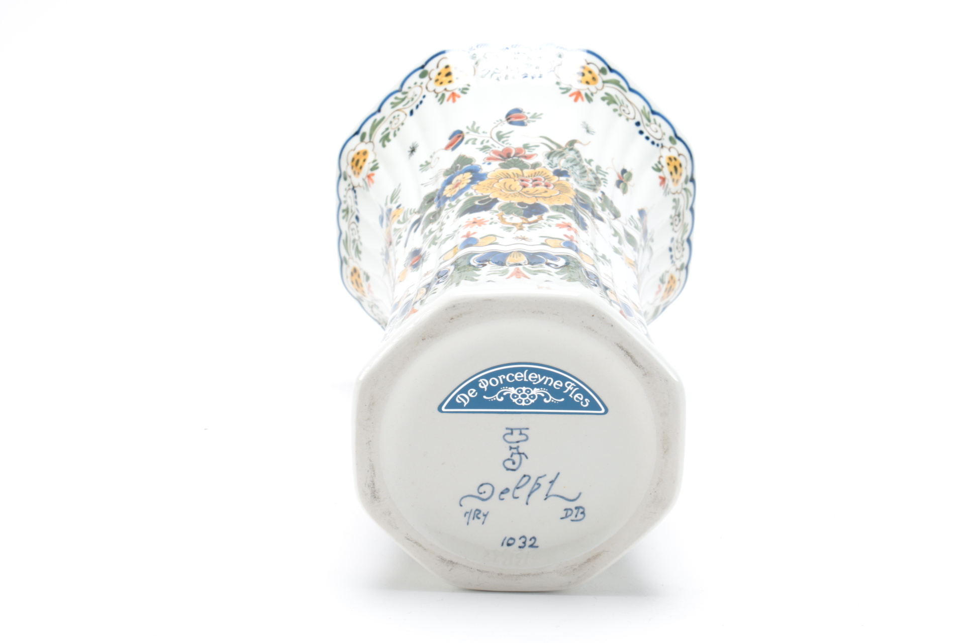 Porcelain Vase and Trinket Boxes Featuring Delft