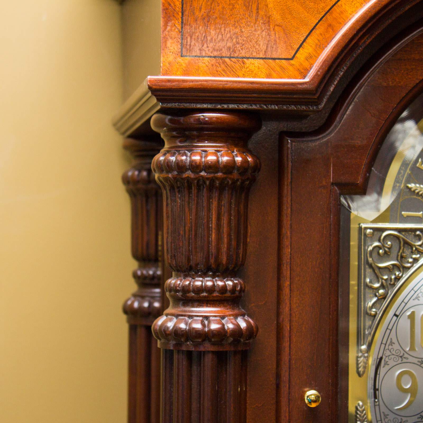 Howard Miller Presidential Collection Grandfather Clock