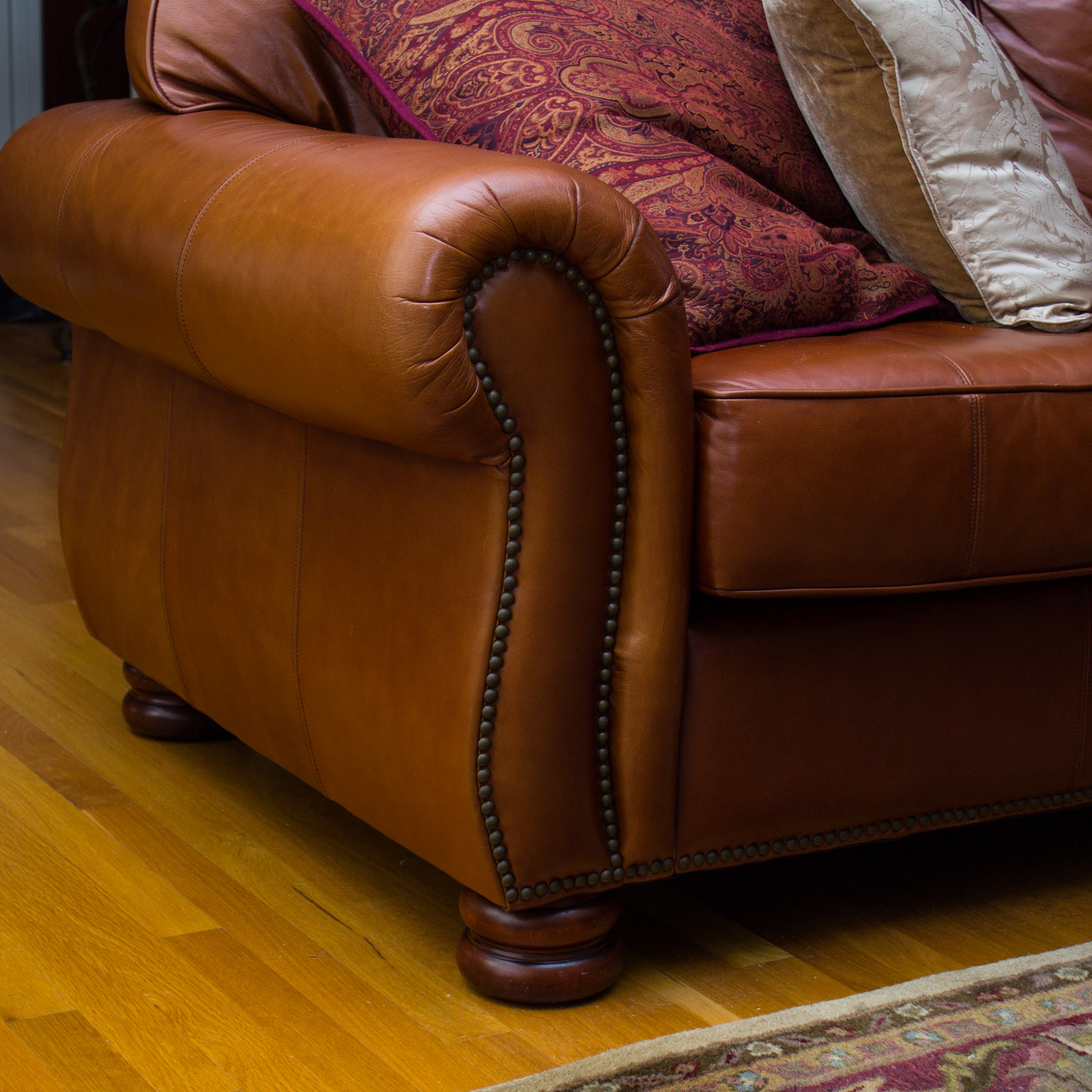 Thomasville "Benjamin" Brown Leather Sectional Sofa