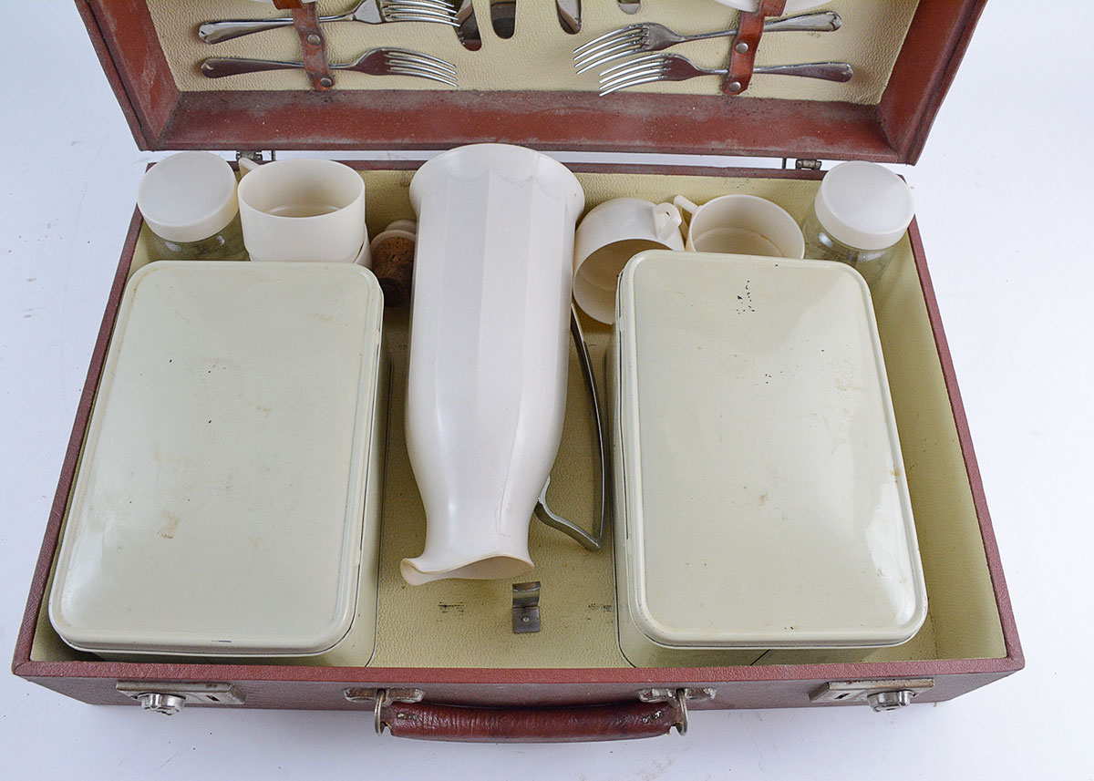 Vintage Picnic Set