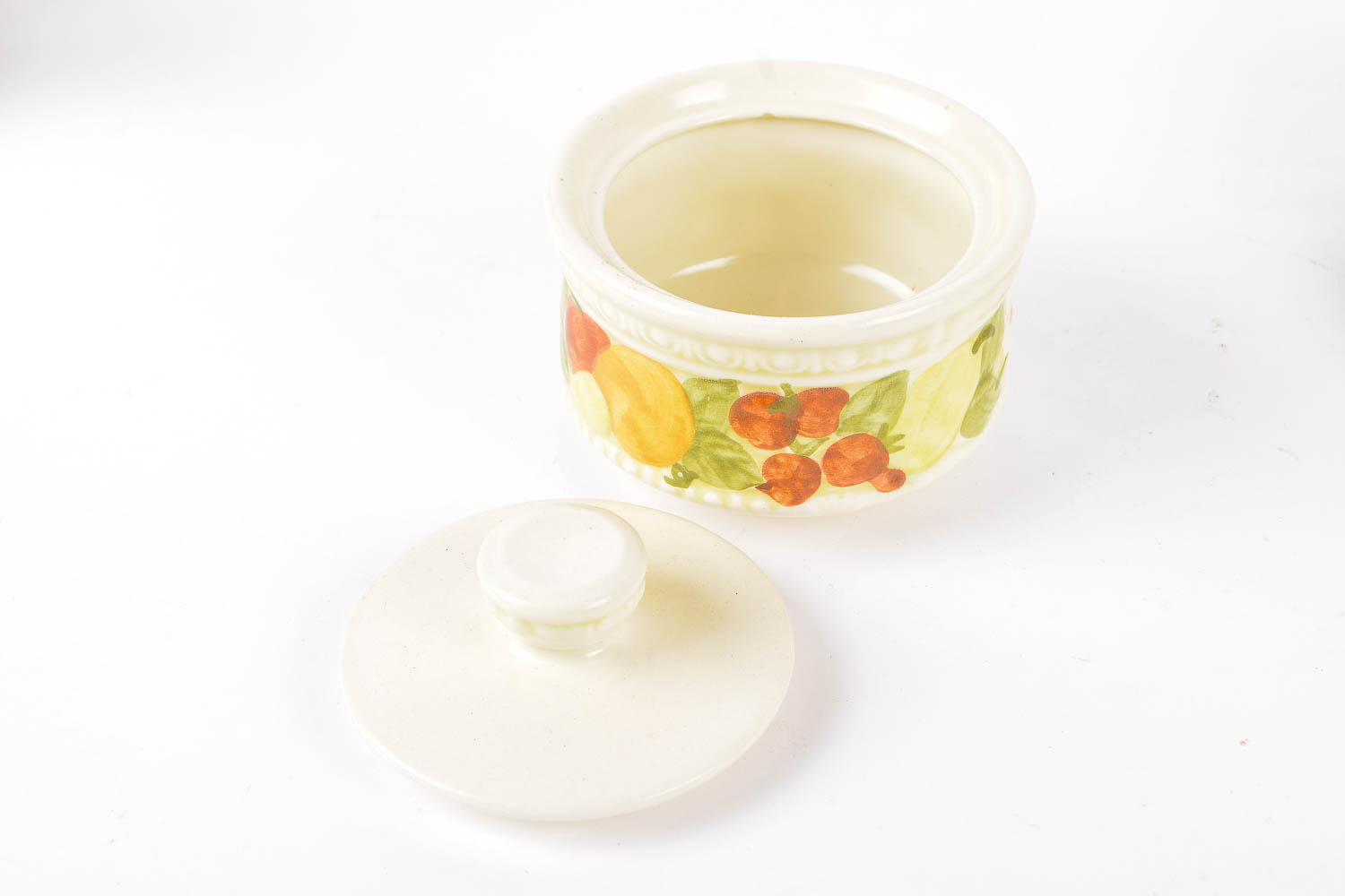 Vintage Metlox Della Robbia Vernonware