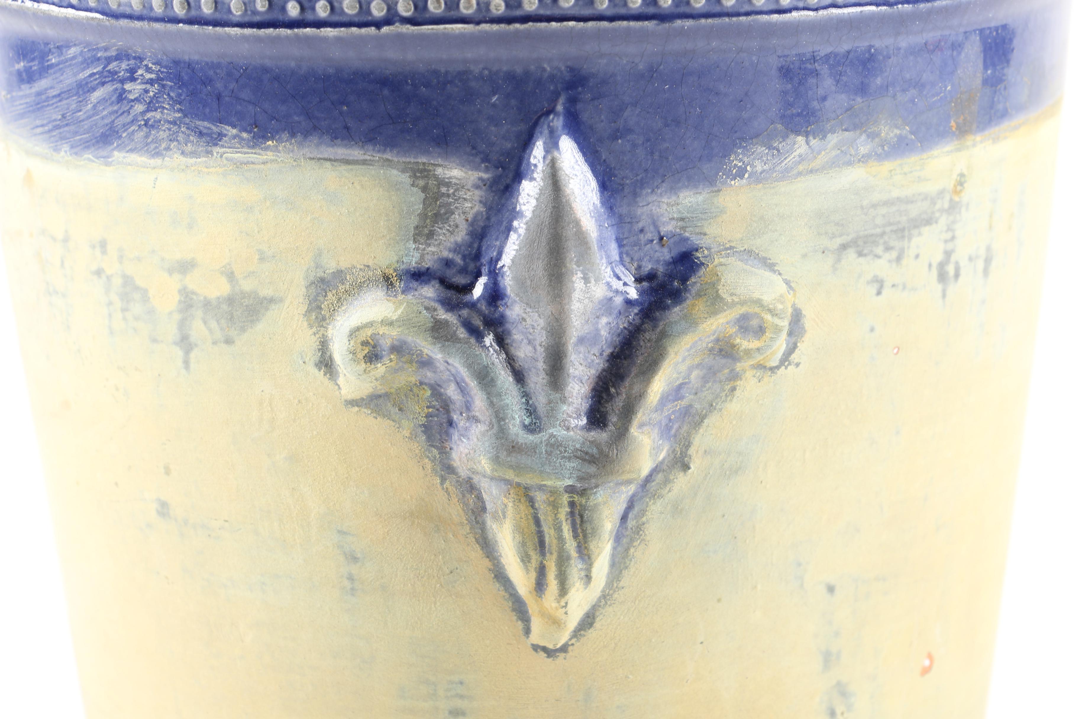 Terra Cotta Fleur De Lis Pattern Planter