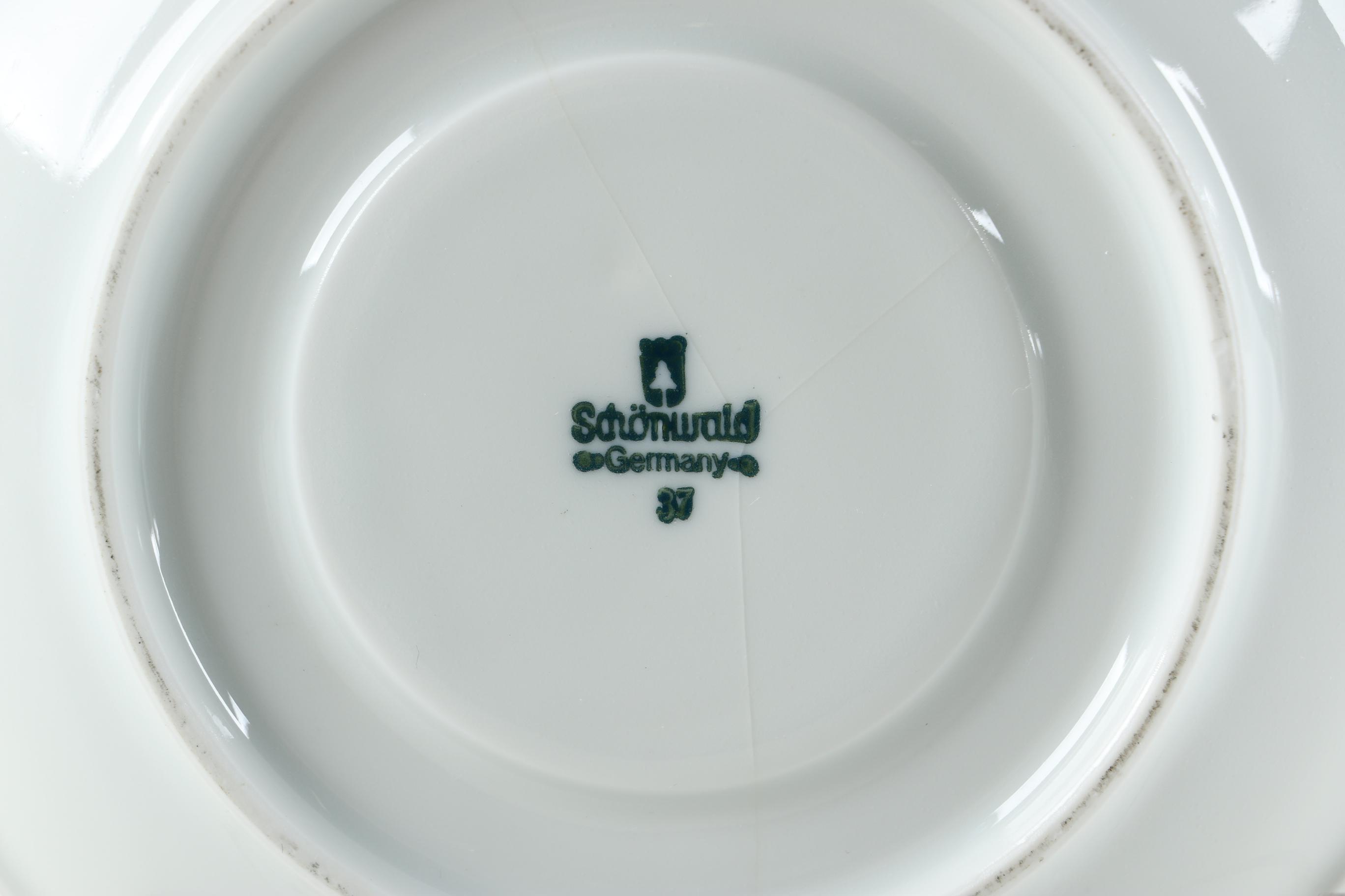 Late 1960s Mercedes-Benz VIP "Eleganz" Porcelain Coffee Set Featuring Schönwald and Wedgwood