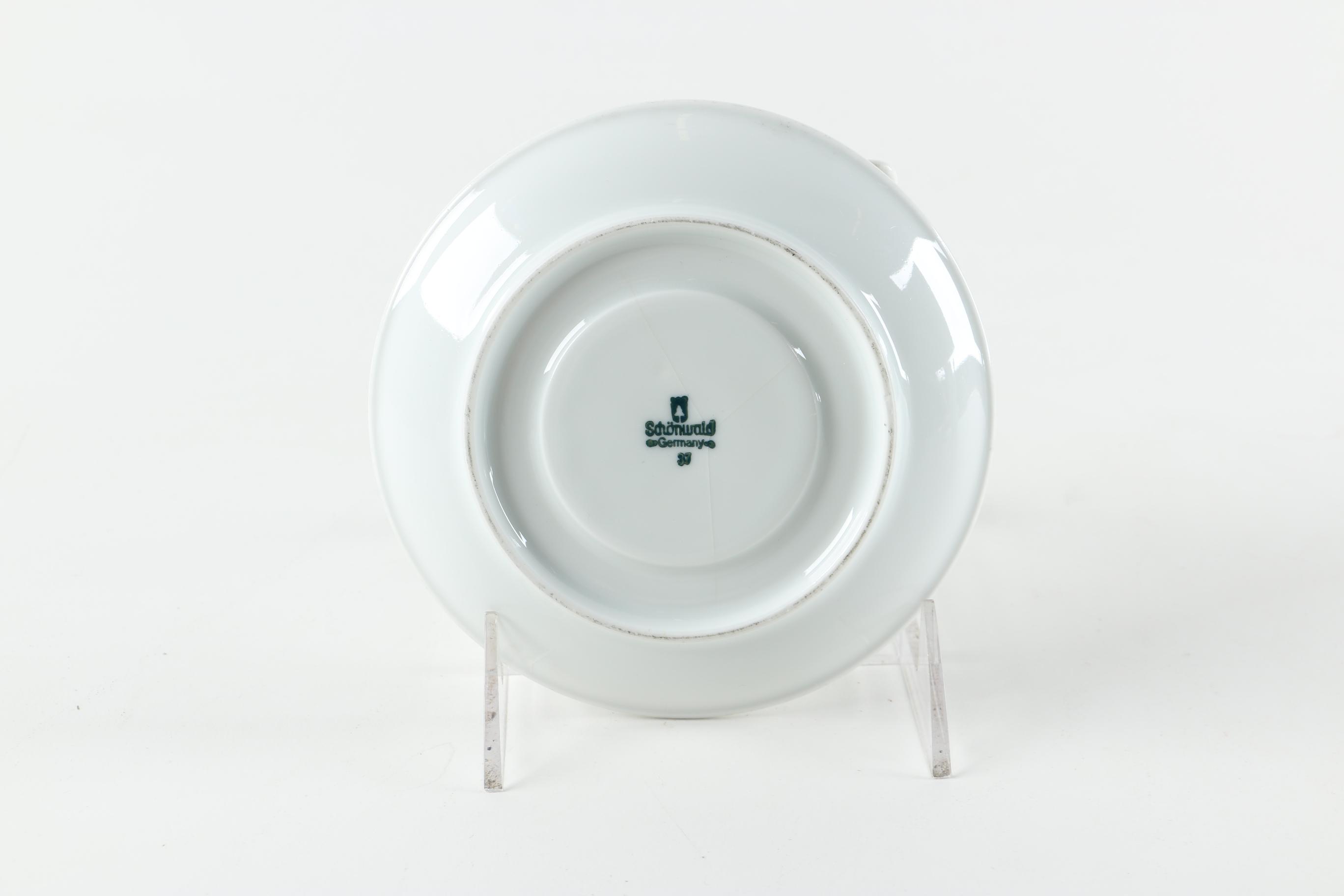 Late 1960s Mercedes-Benz VIP "Eleganz" Porcelain Coffee Set Featuring Schönwald and Wedgwood