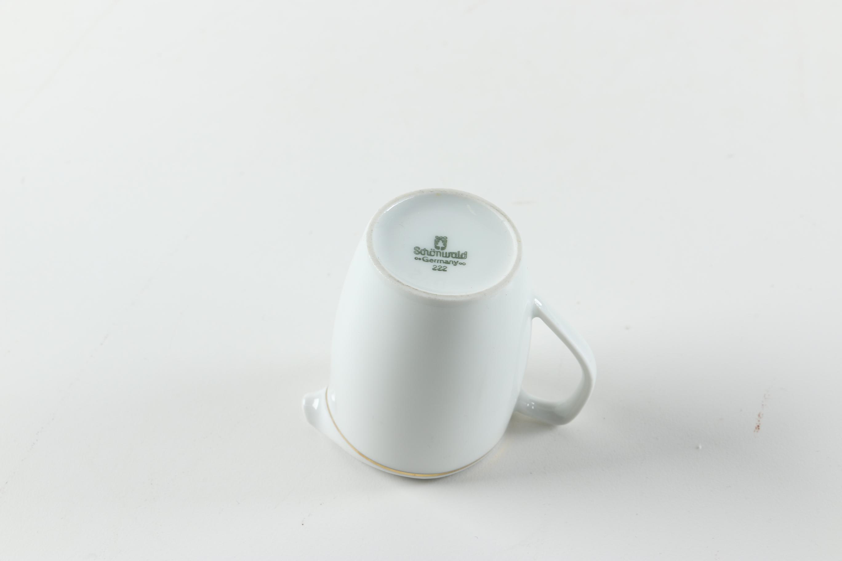 Late 1960s Mercedes-Benz VIP "Eleganz" Porcelain Coffee Set Featuring Schönwald and Wedgwood