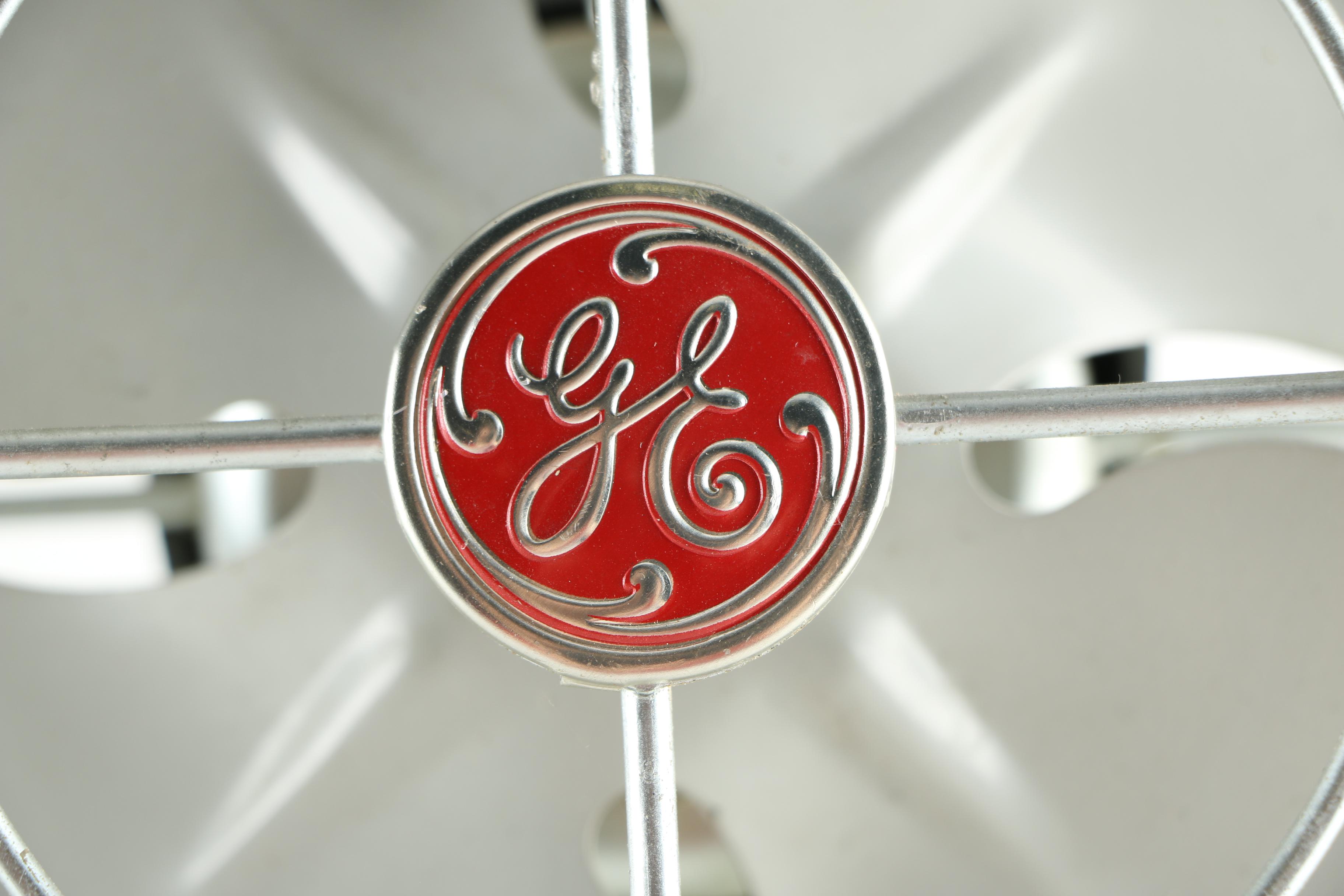 Pair of Electric Table Top Fans