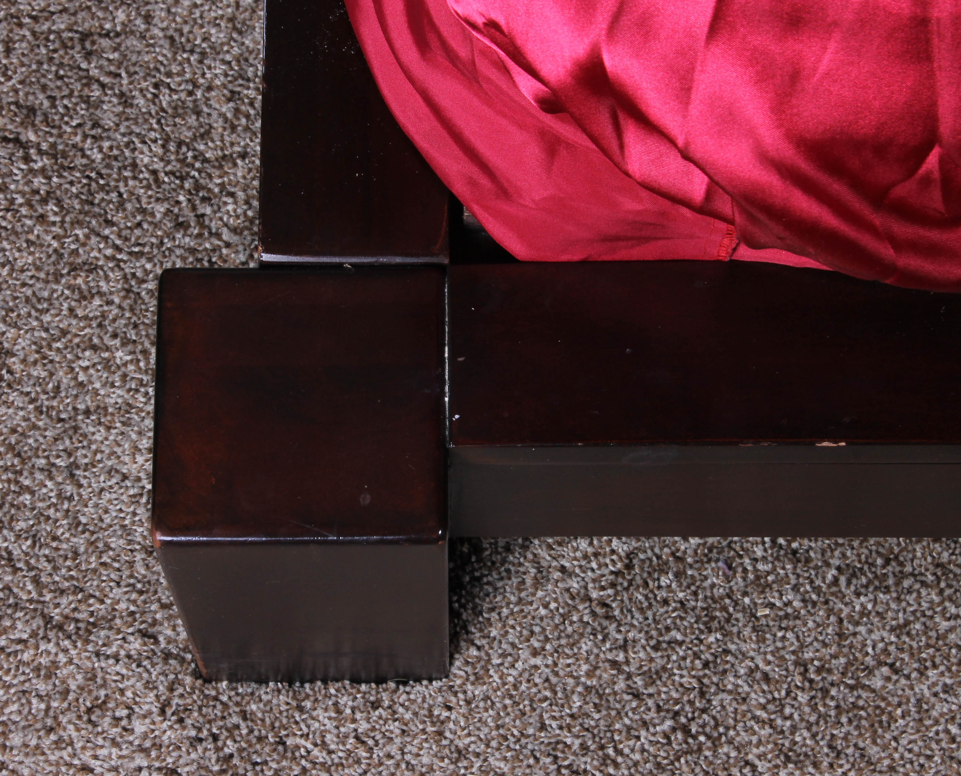 King Size Contemporary Bed Frame with Bedding