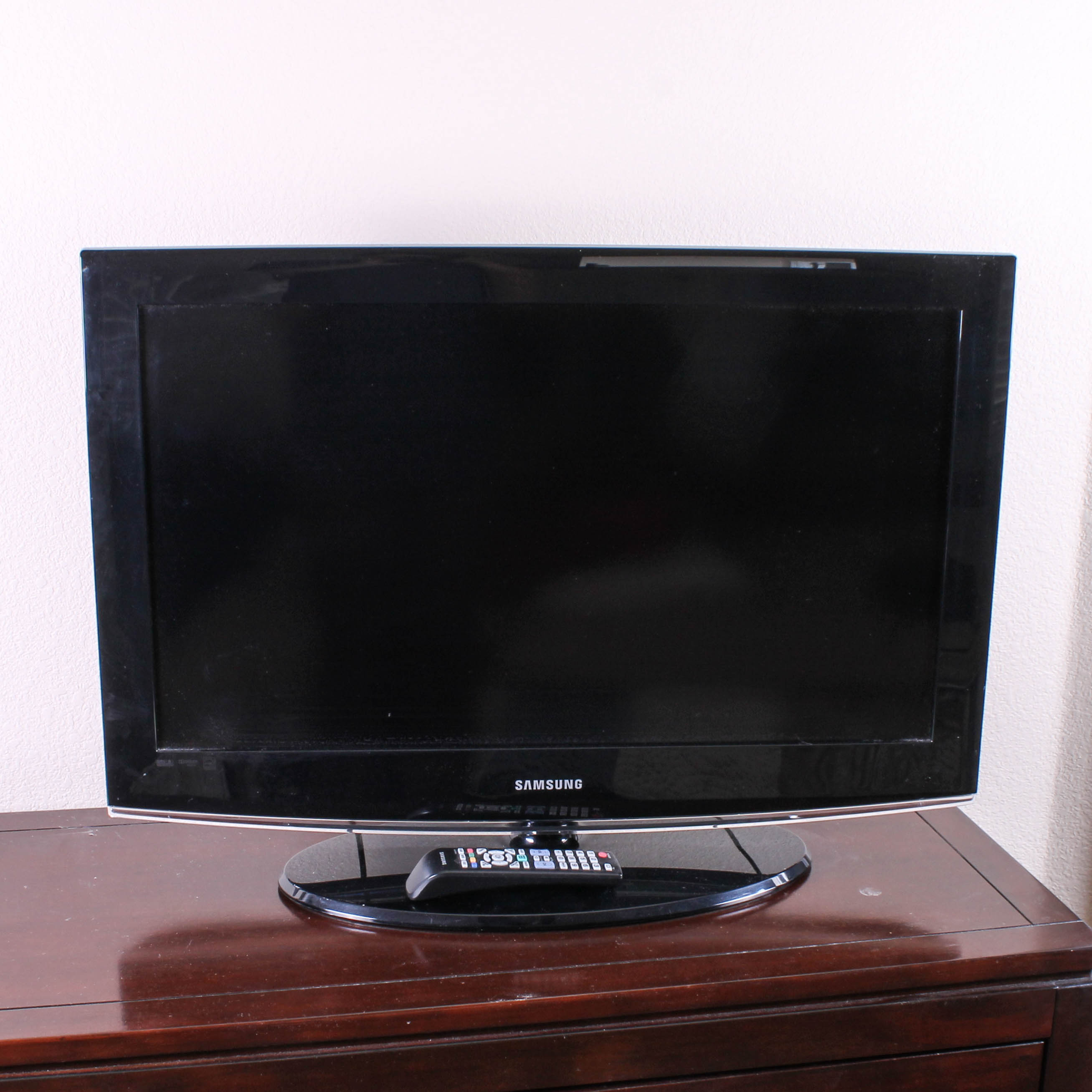 Samsung LCD Television