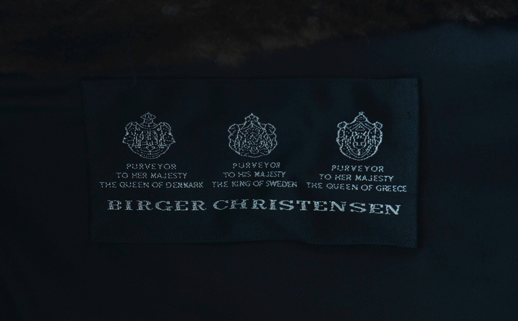 Luxurious Exclusive Vintage Birger Christensen Natural Reserve Fine Sheared Beaver and Ranch Mink Fur Coat Trimmed in Mink Tails