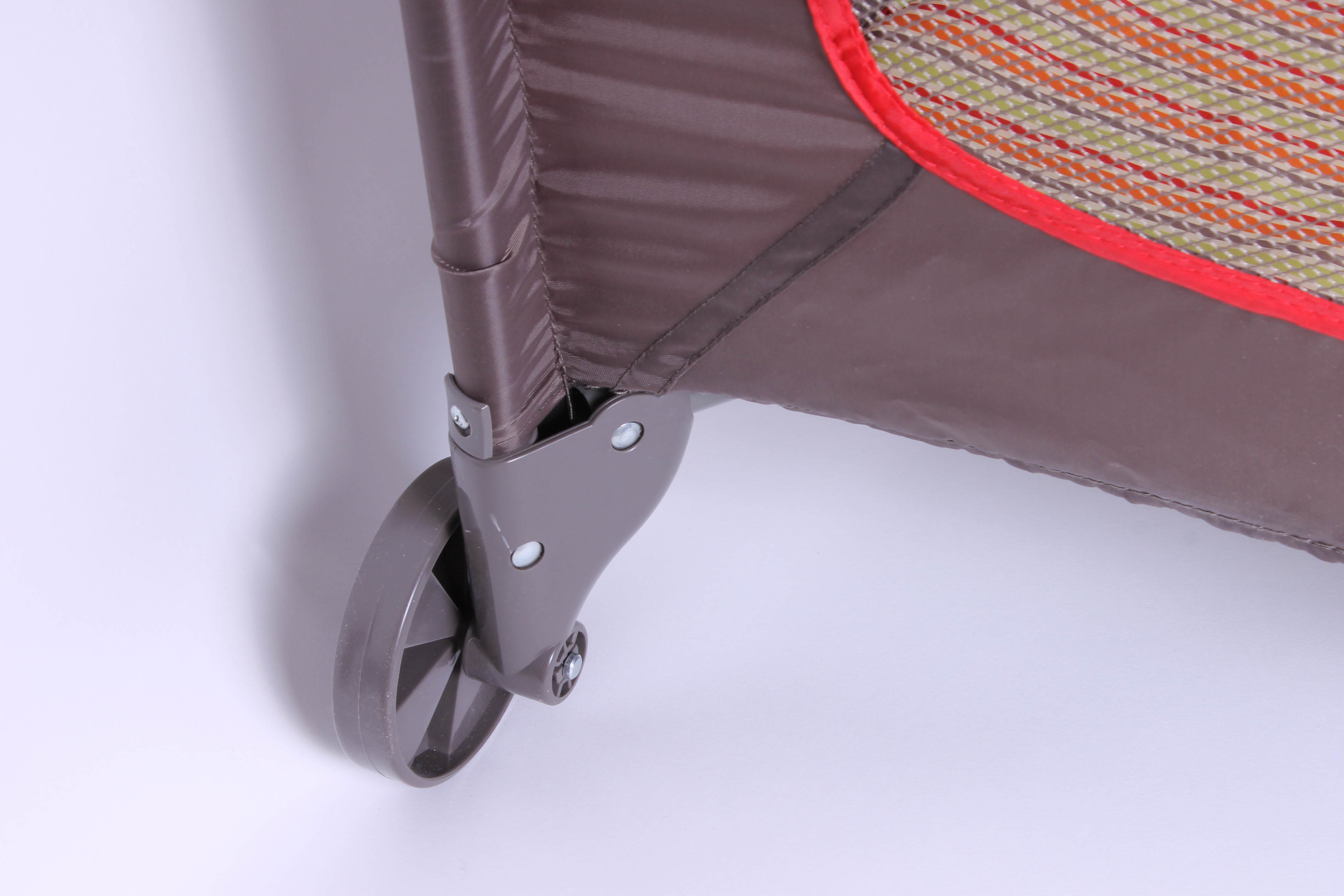 Cosco Funsport Play Yard Collapsible Playpen