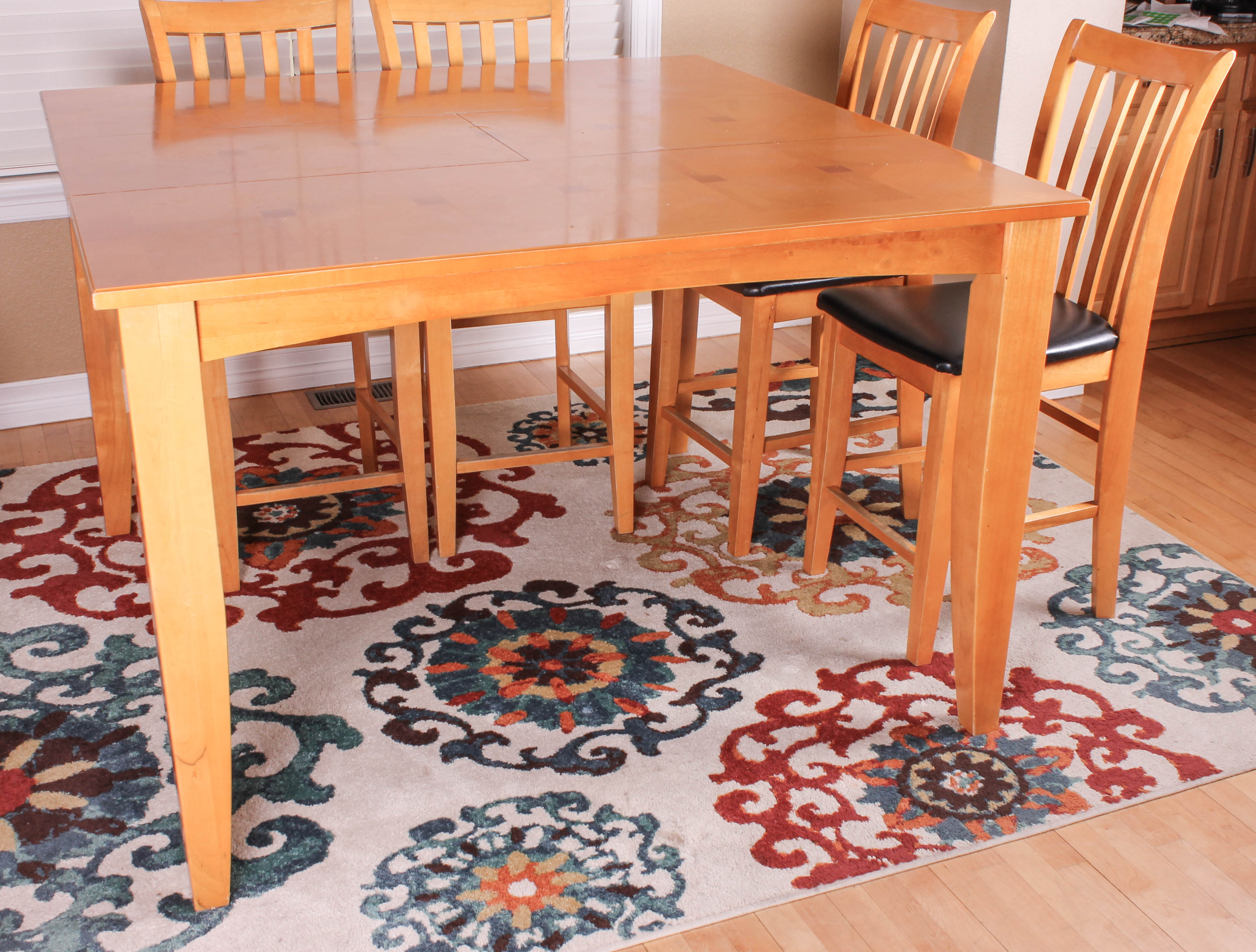 Contemporary Dining Set