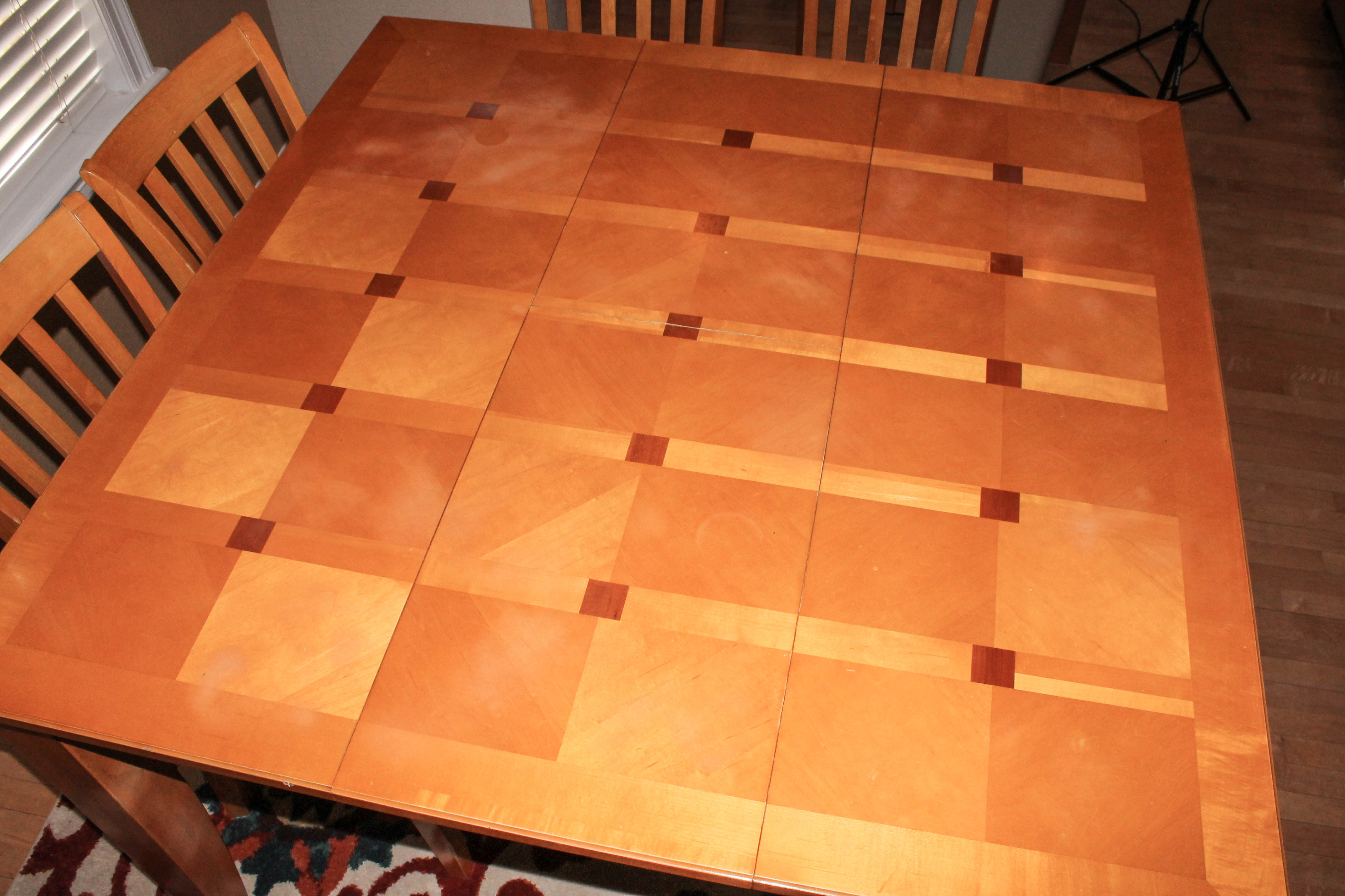 Contemporary Dining Set