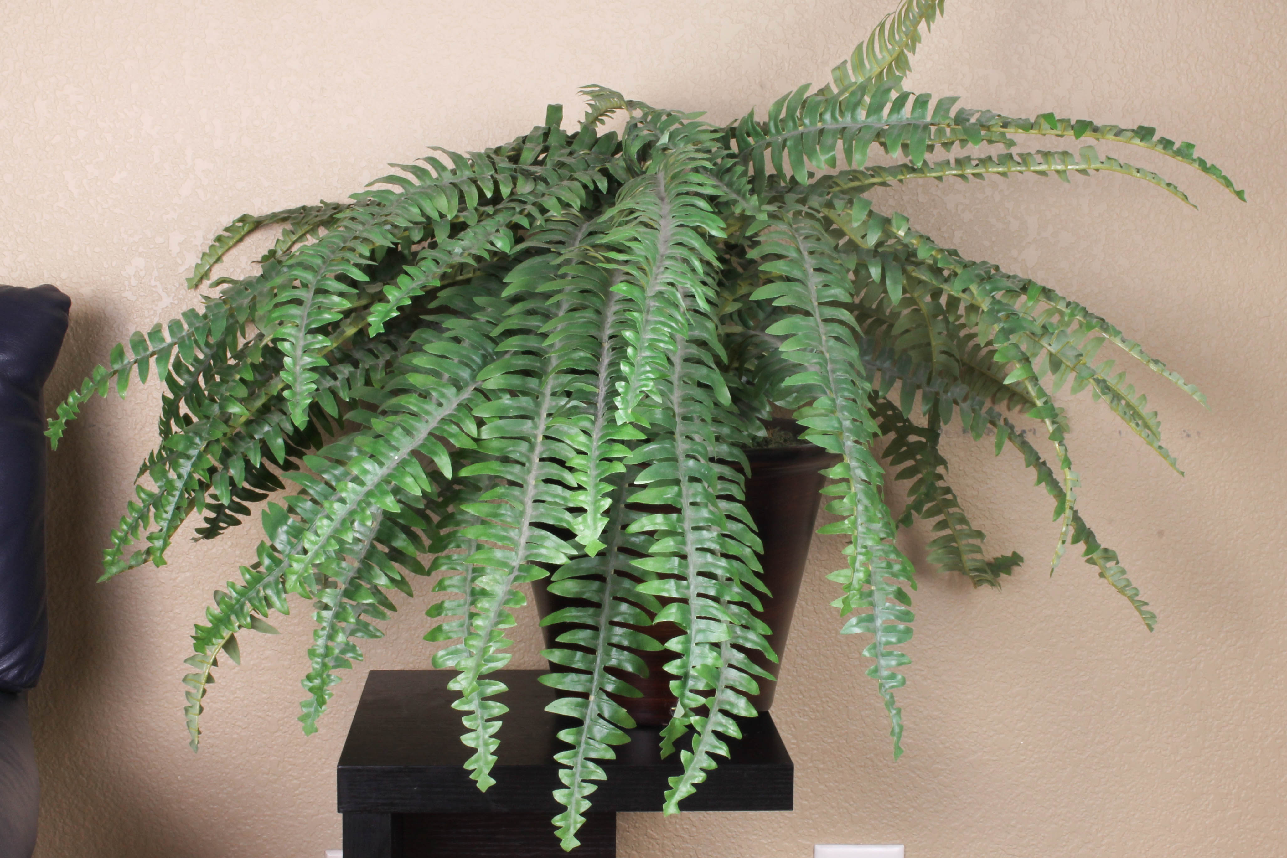 Contemporary Accent Table with Home Entertainment and Decor