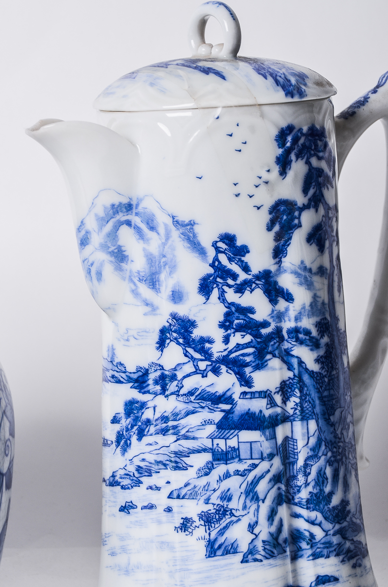 Collection of Modern Chinese Export Ware Ceramics