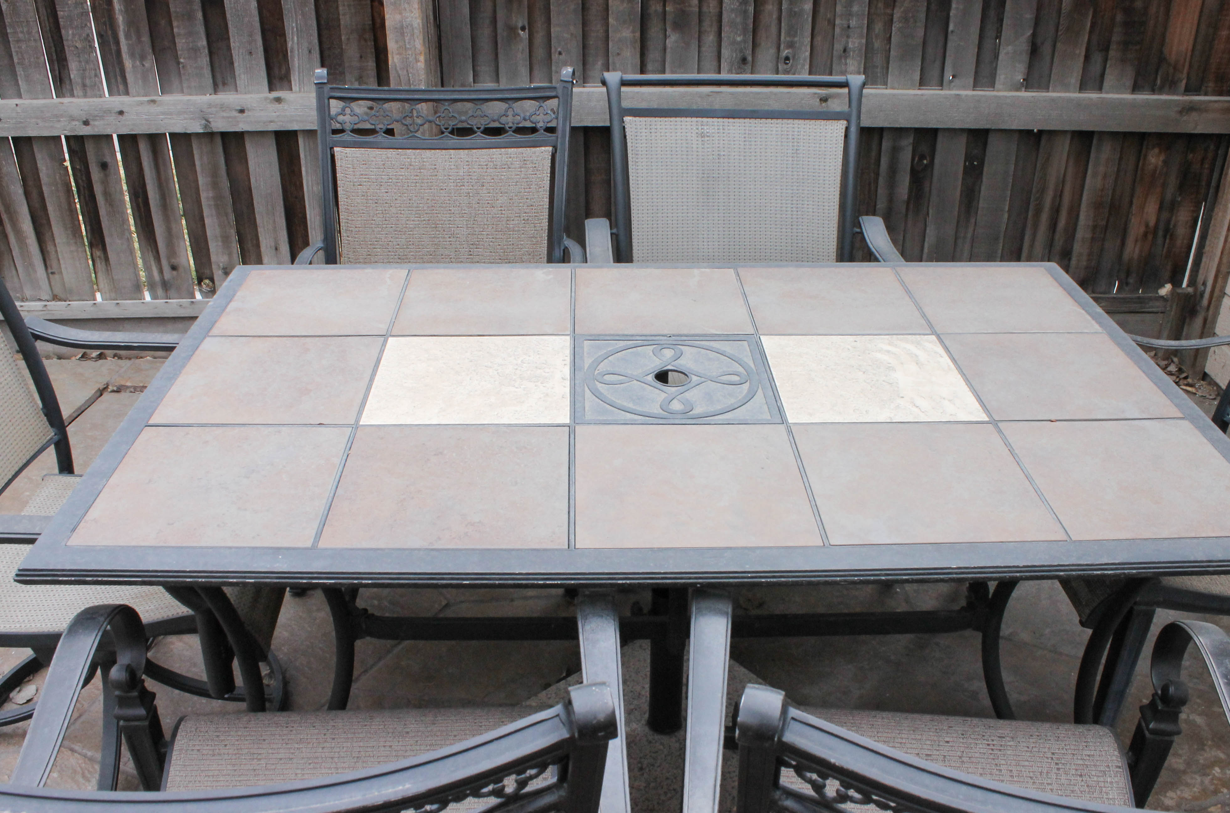 Outdoor Patio Dining Set with Umbrella