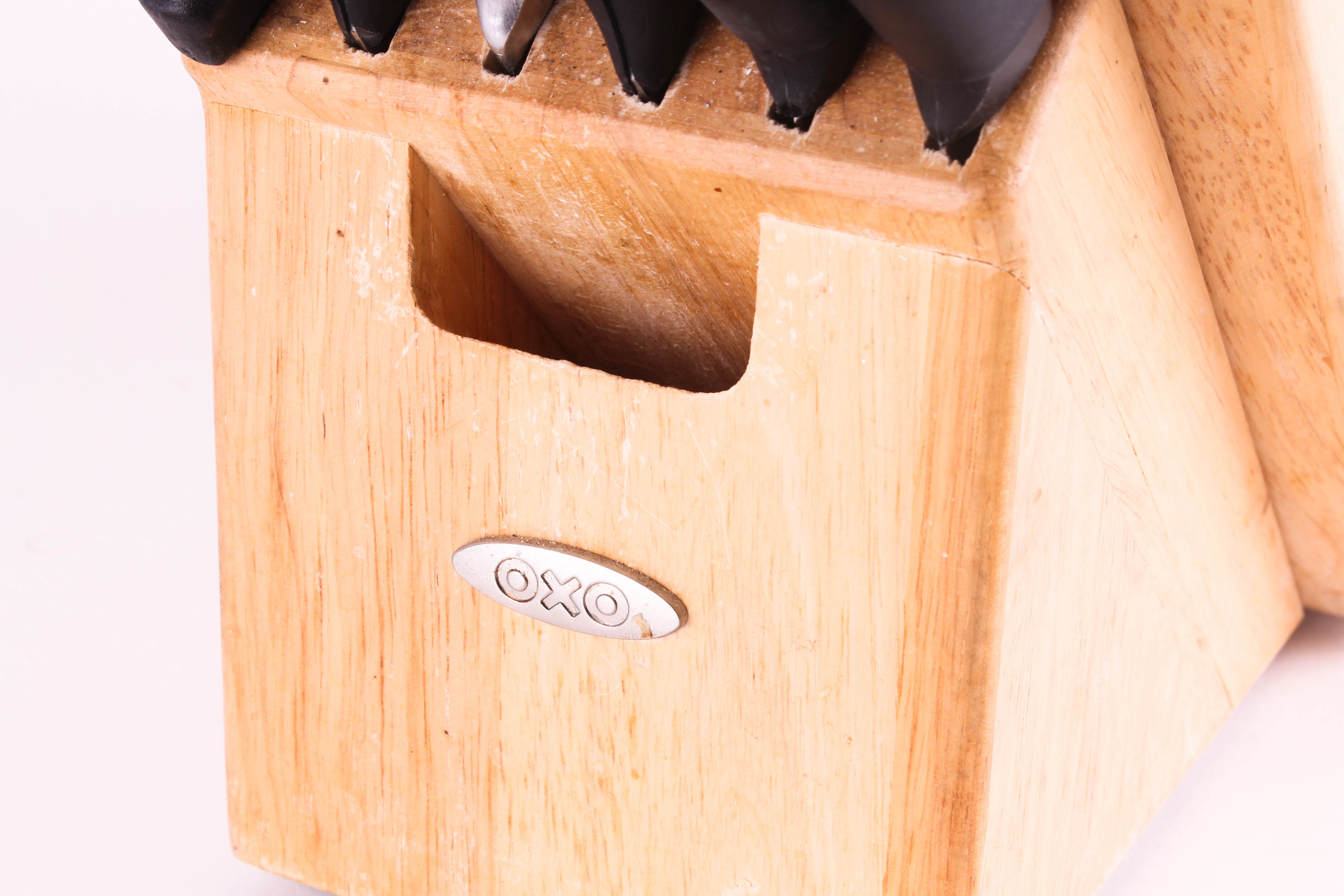 OXO Knife Set with Cutting Board