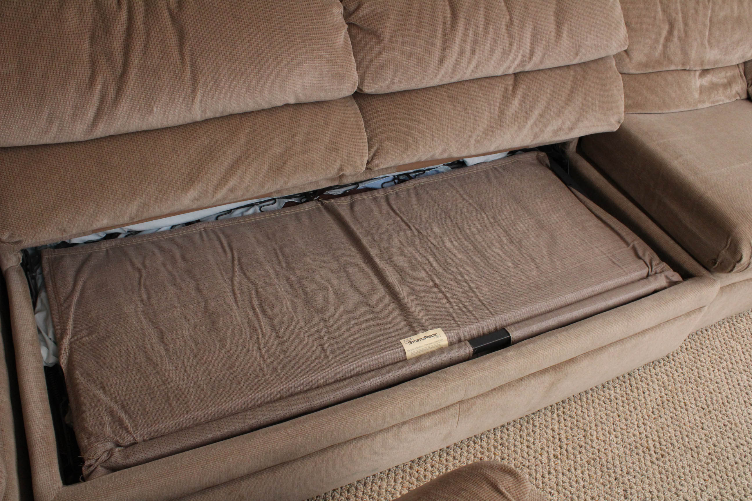 Stratford "Stratopedic" Sleeper Sectional Sofa