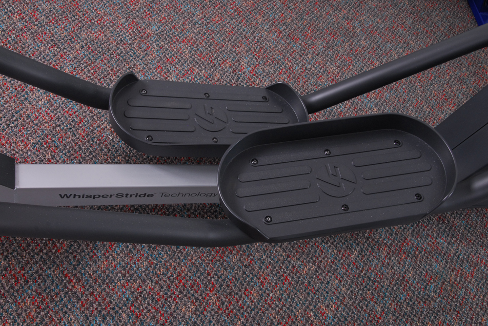 Life Fitness Elliptical Cross-Trainer