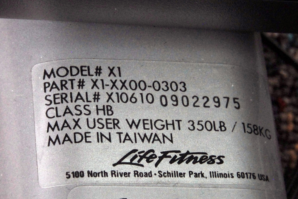 Life Fitness Elliptical Cross-Trainer