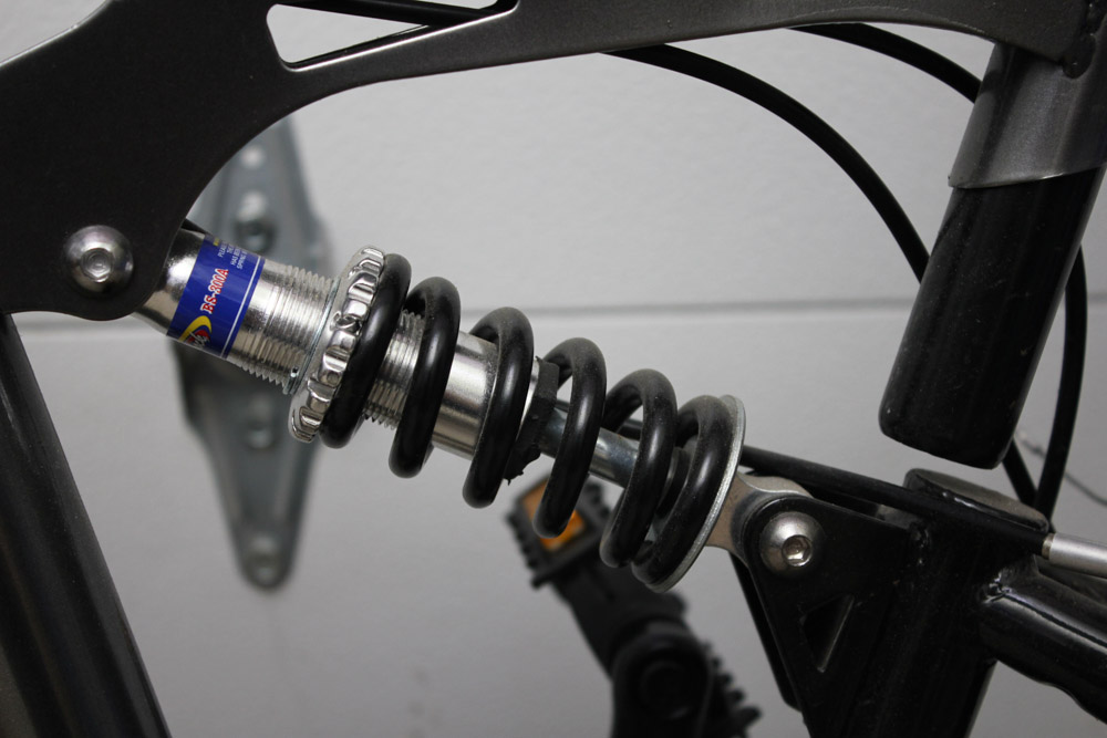 Boys' Avigo Atlas Mountain Bike