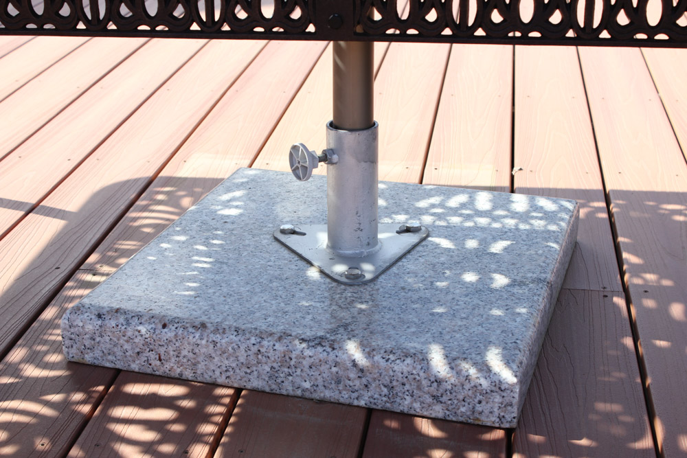 Hanamint Tuscany Rectangular Extension Table with Umbrella and Stand