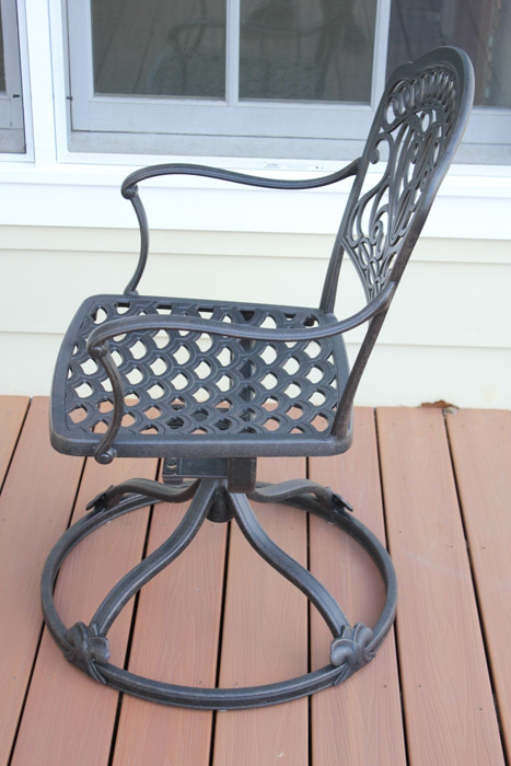 Pair of Hanamint Tuscany Patio Swivel Chairs