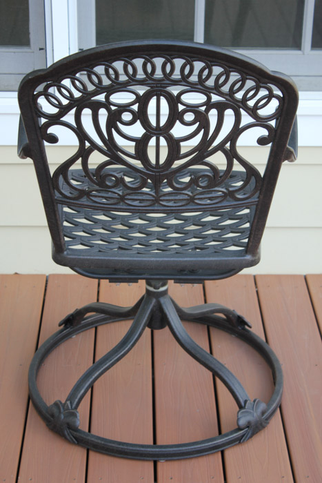 Pair of Hanamint Tuscany Patio Swivel Chairs