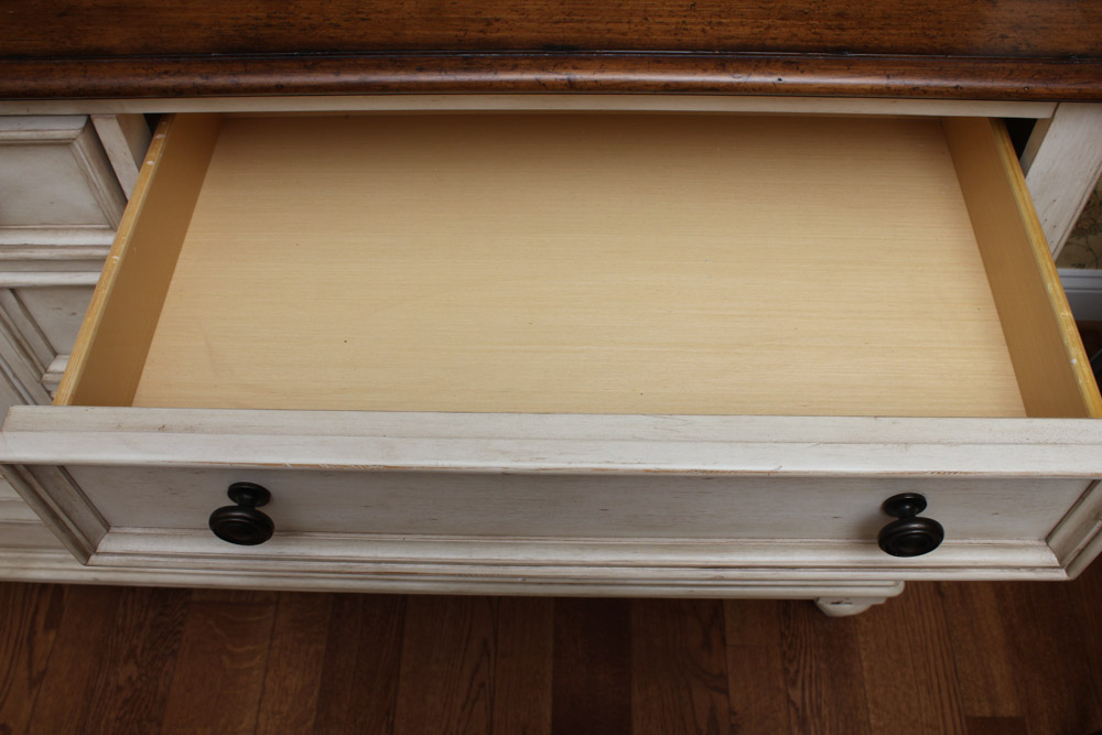 Havertys Southport Lighted Kitchen Hutch