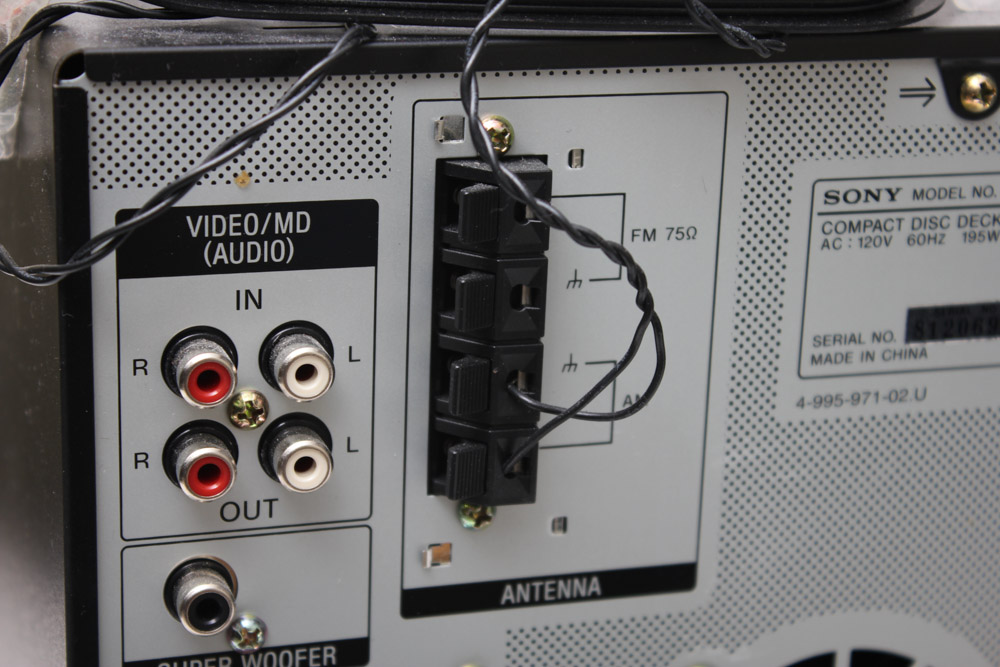 Sony CD Changer Bookshelf Stereo and Samsung Speaker System