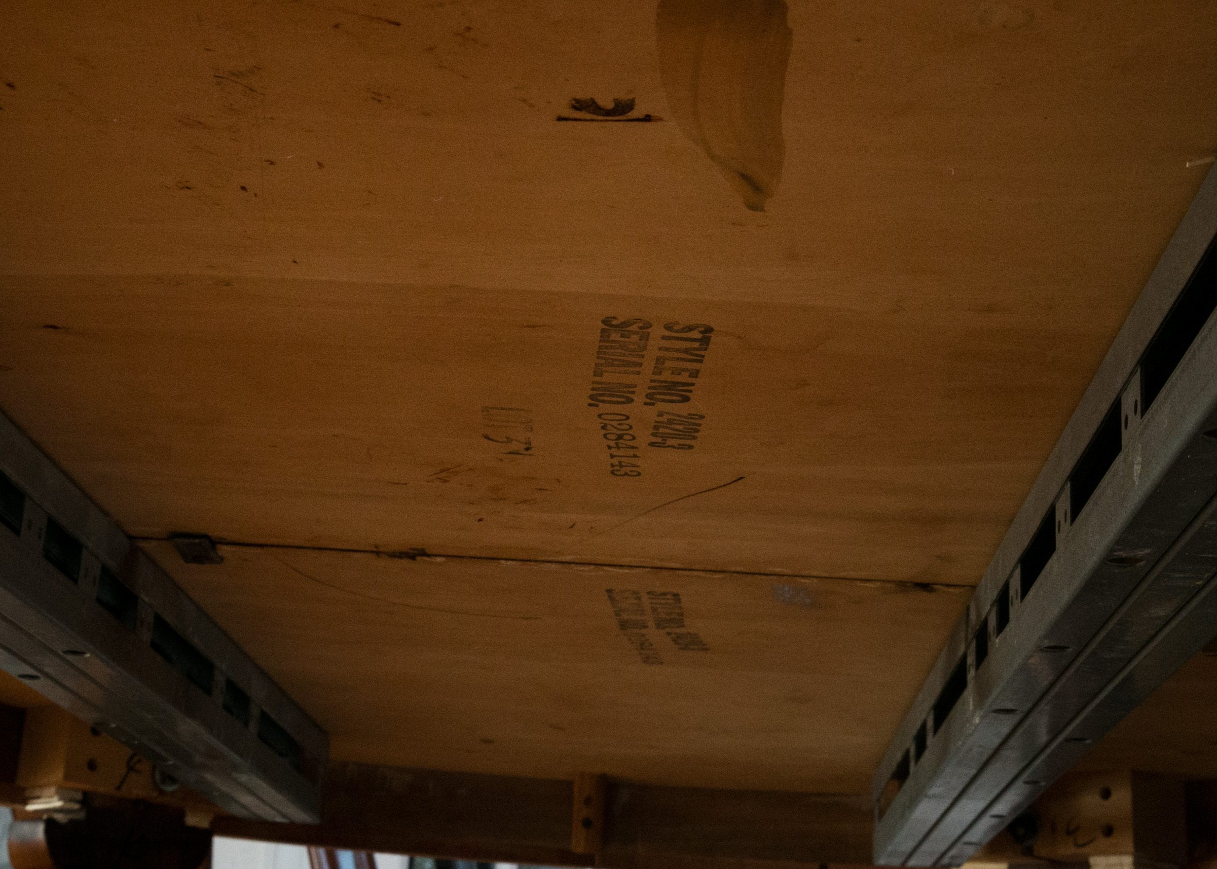 Queen Anne Style Dining Table with Extension