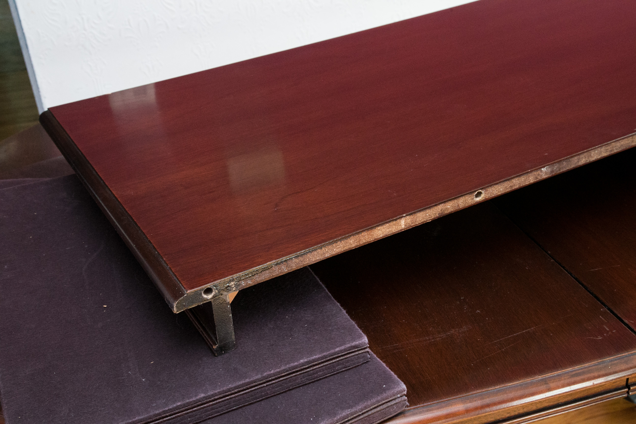 Queen Anne Style Dining Table with Extension