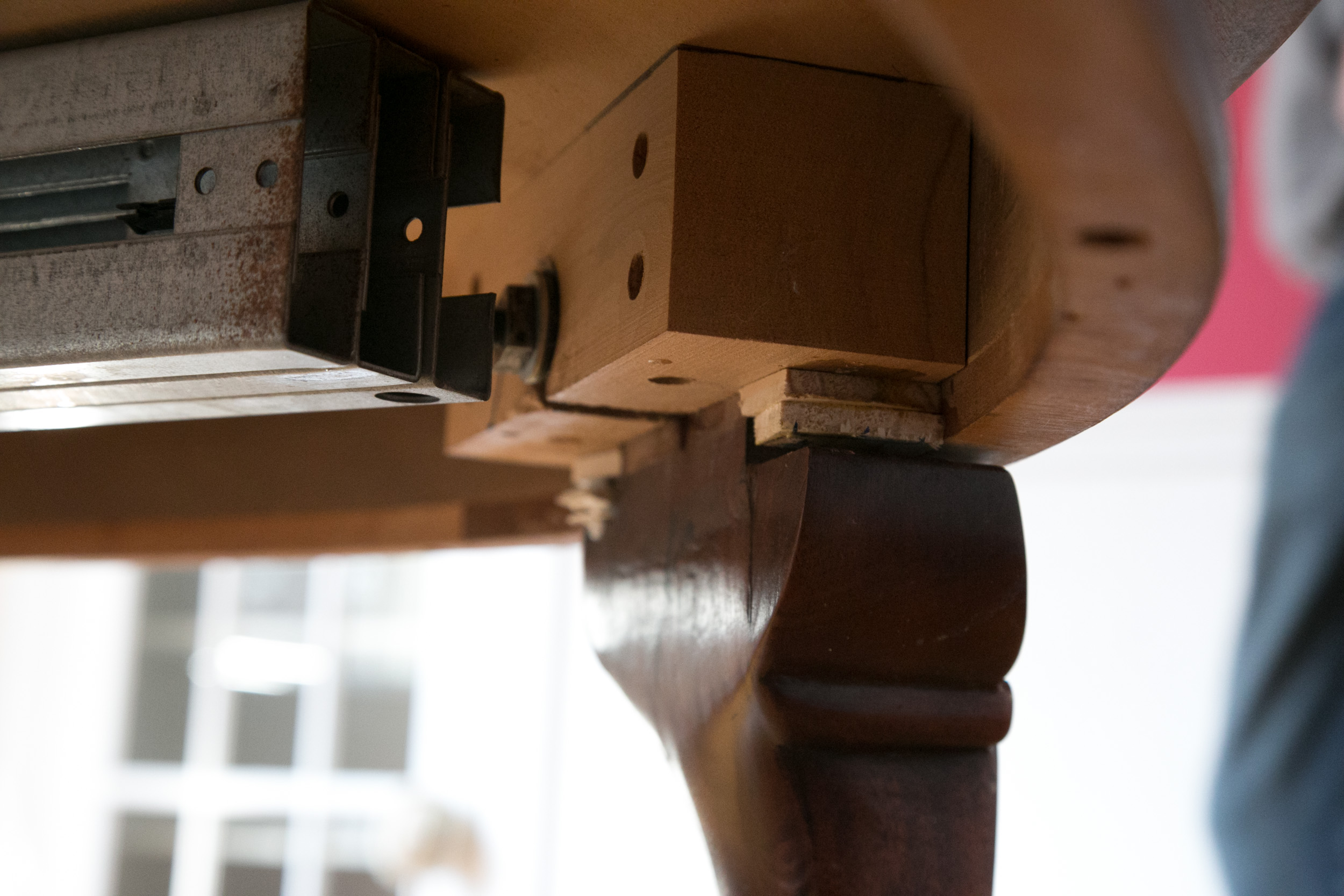 Queen Anne Style Dining Table with Extension