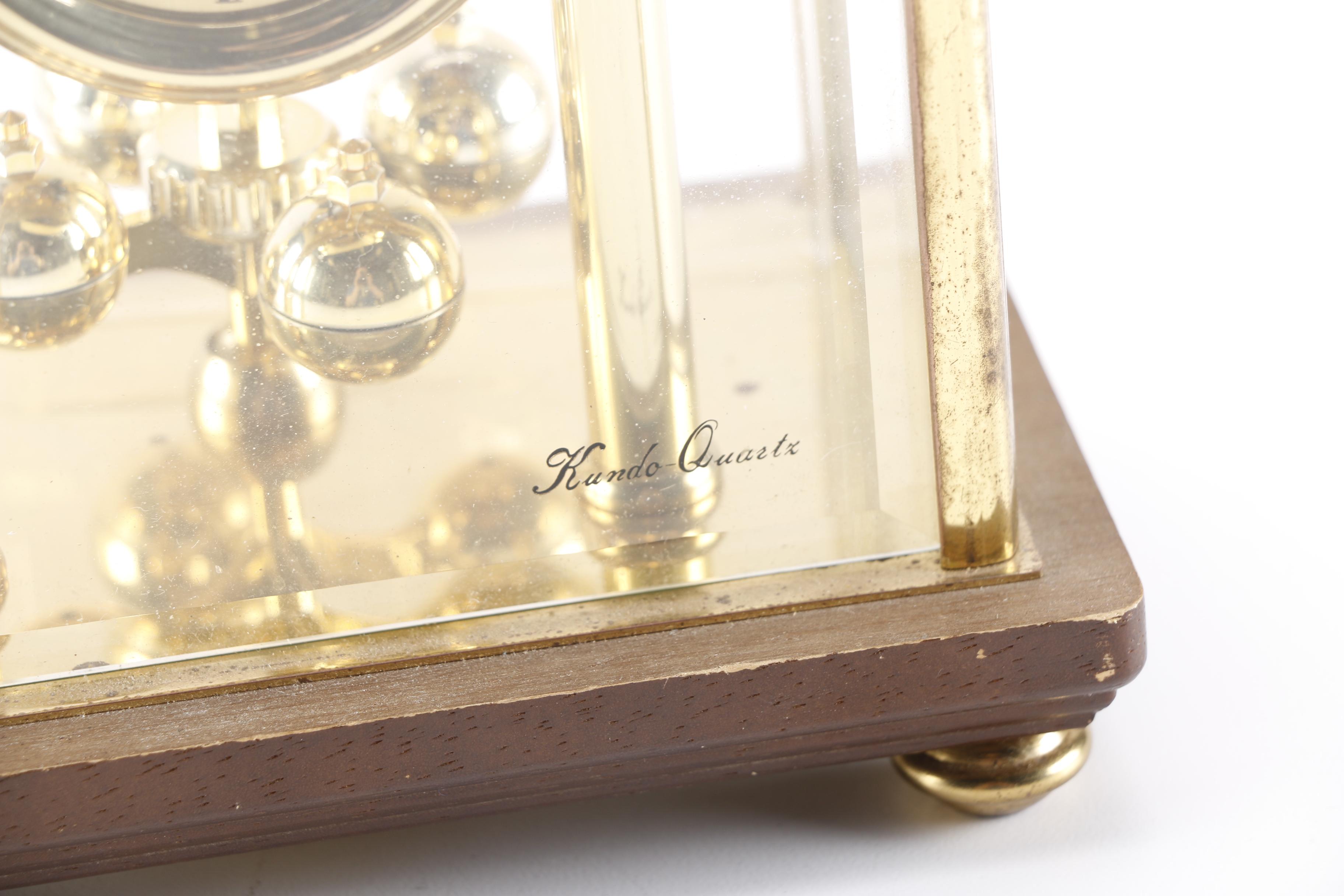 Kundo Anniversary Clock