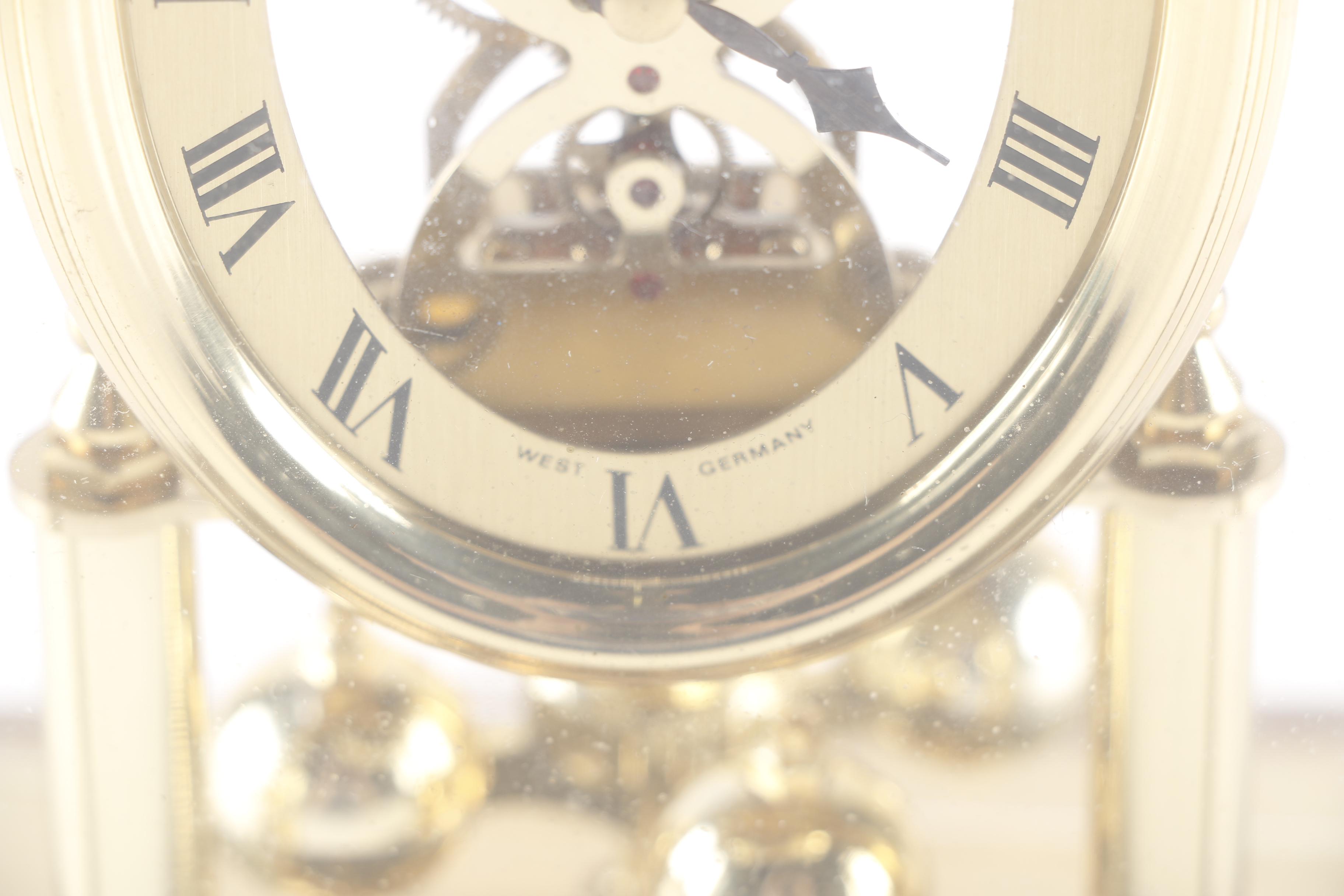 Kundo Anniversary Clock