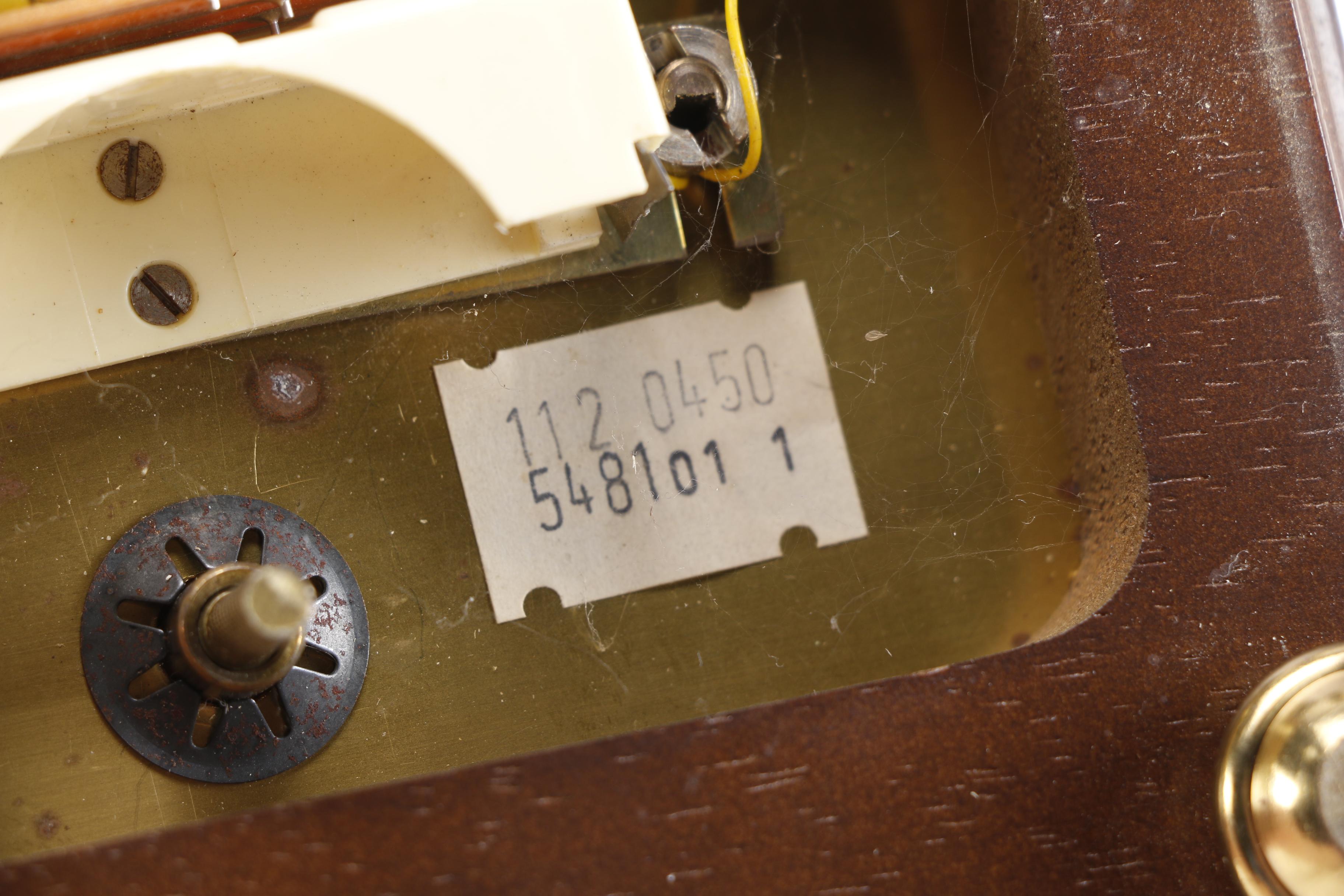 Kundo Anniversary Clock