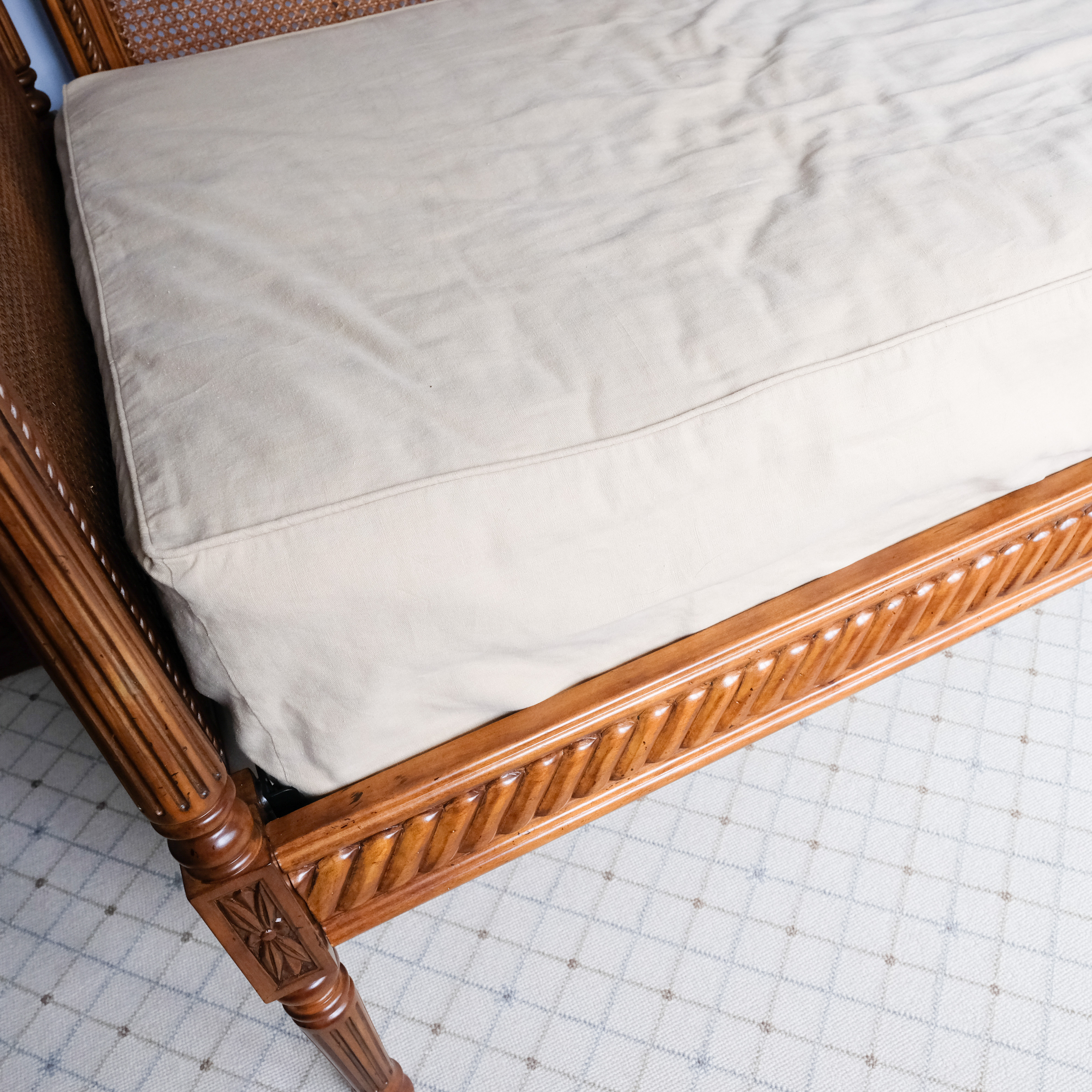 Carved Fluted Post and Caned Daybed