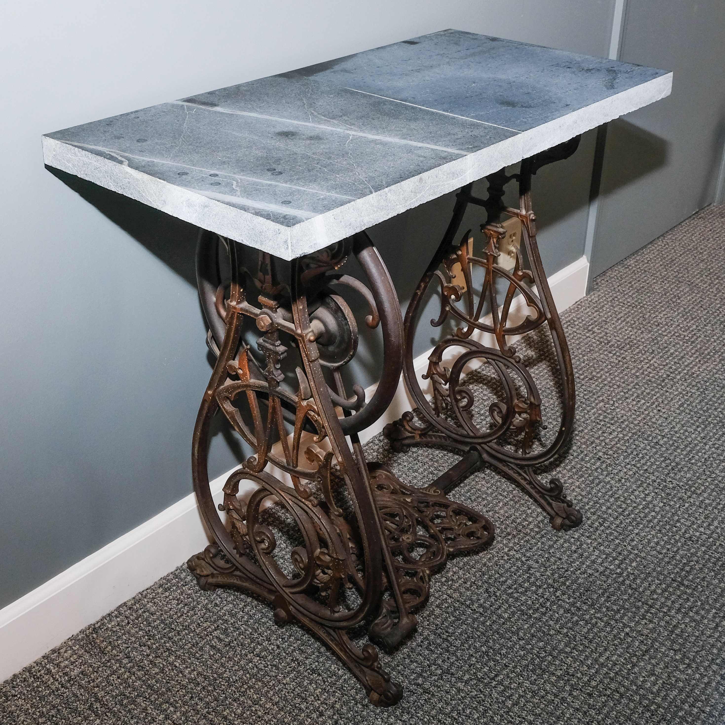 Antique Wilcox & Gibbs Treadle Sewing Machine Cast Iron Base