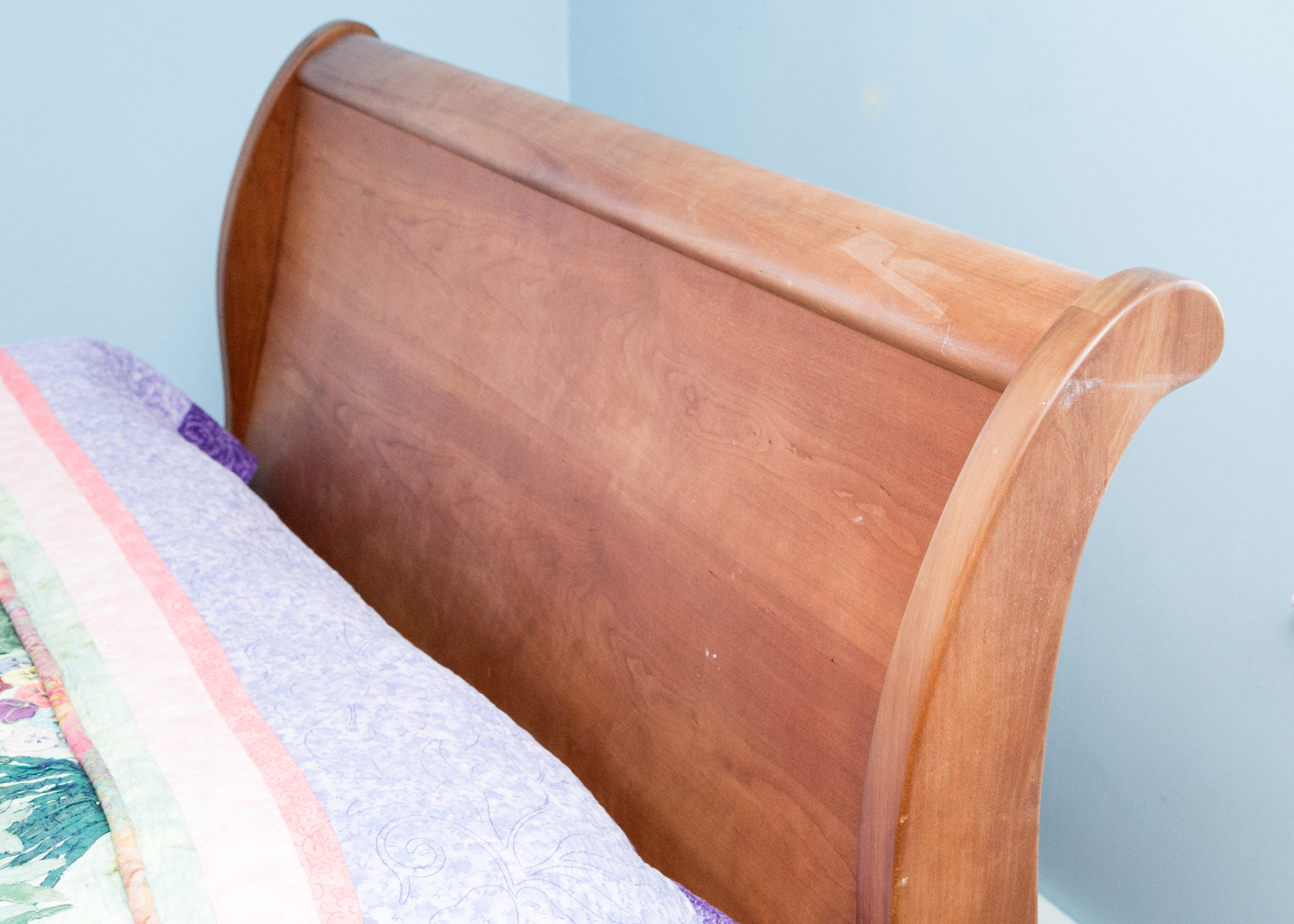 Full Size Maple Corner Cherrywood Sleigh Bed