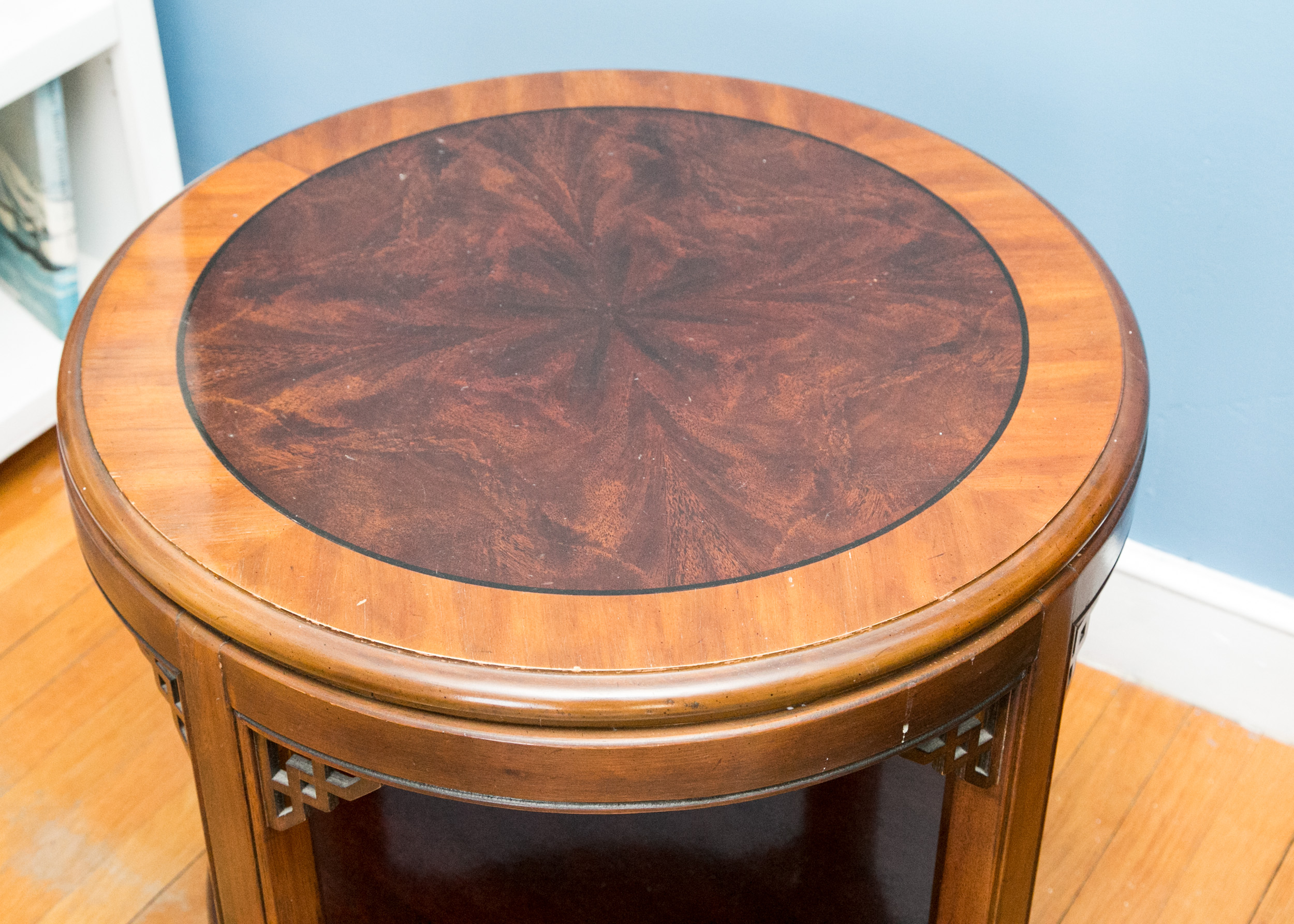 Drexel Chinese Chippendale Style Round End Table with Fretwork Brackets