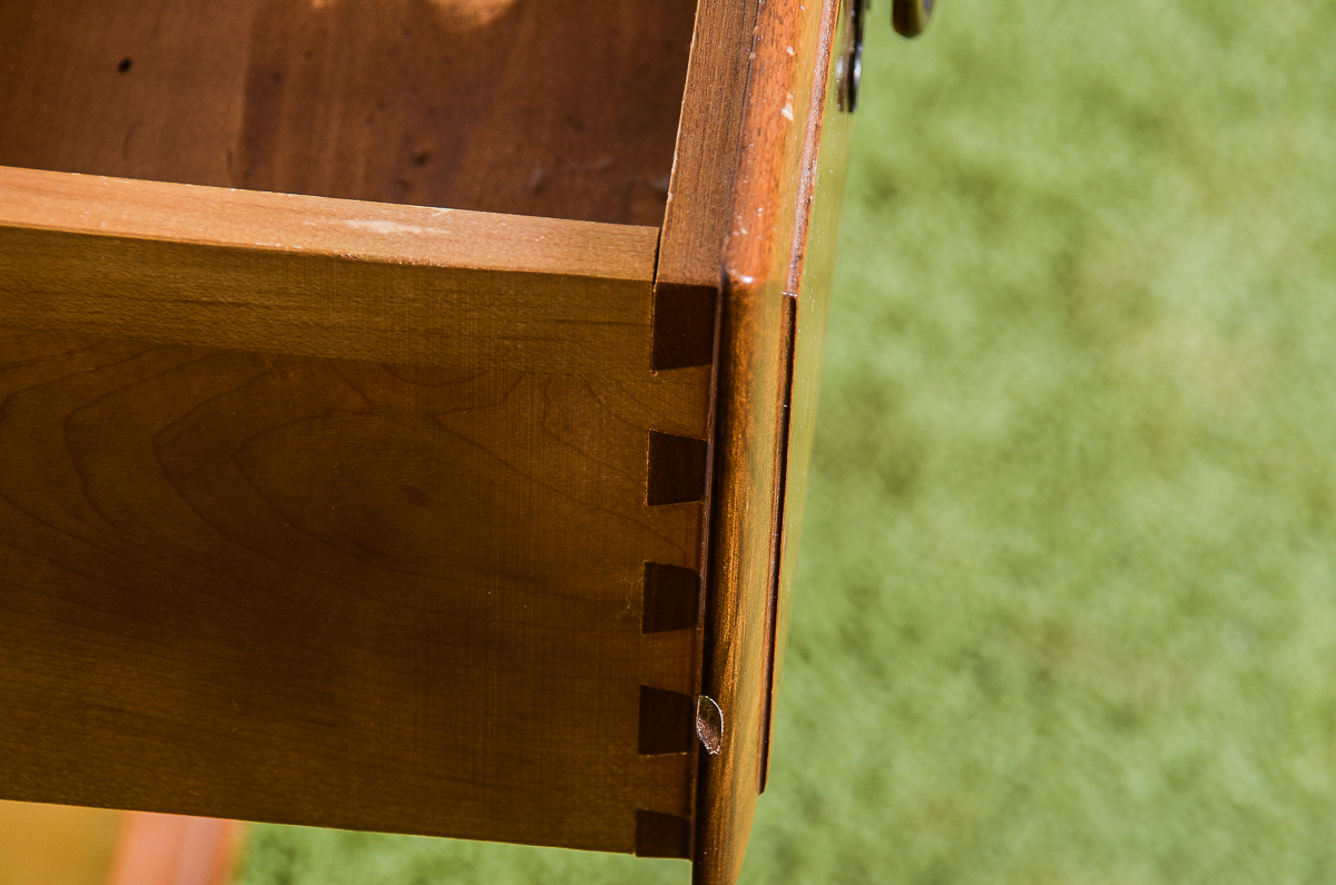 Vintage Ethan Allen Dresser