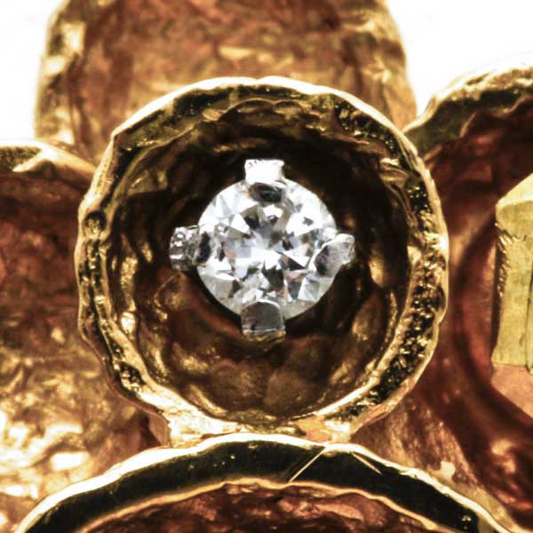 18K Yellow Gold Emerald and Diamond Ring