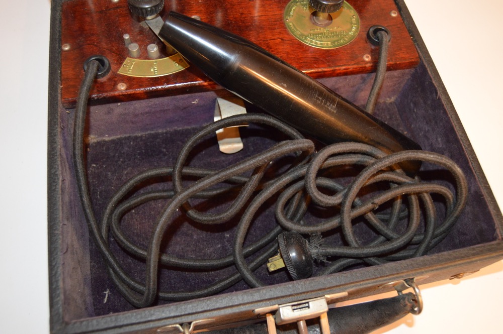 Vintage RenuLife Violet Ray Generator