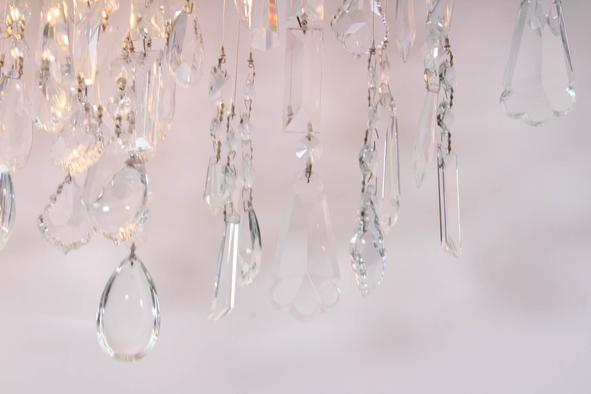 Modern Crystal Linear Chandelier By Nuevo